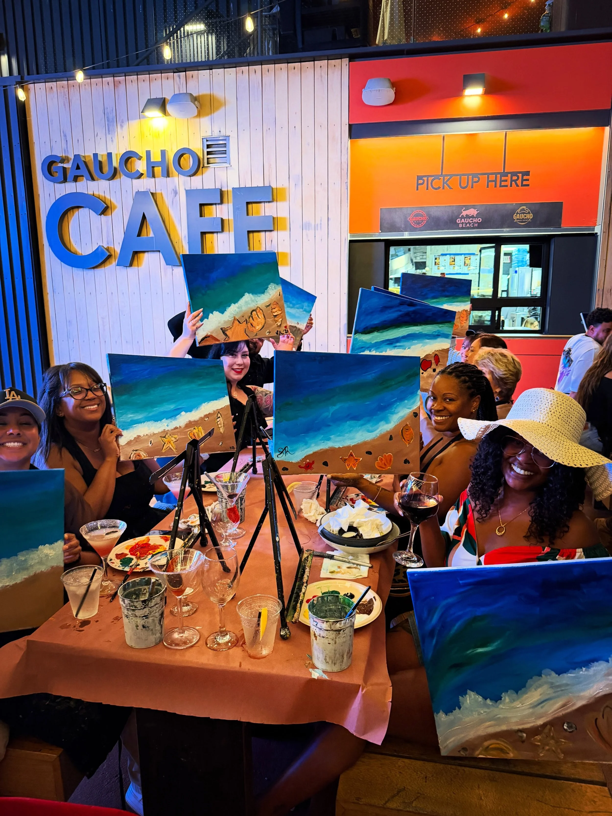 Another amazing event at @gauchobeach !! What a beautiful setting with such a beautiful sunset! Don&rsquo;t miss the next one on 9/10 painting Crashing Waves! #artandwine #artandcocktails #paintandsip #paintnight #longbeach @dtlballiance