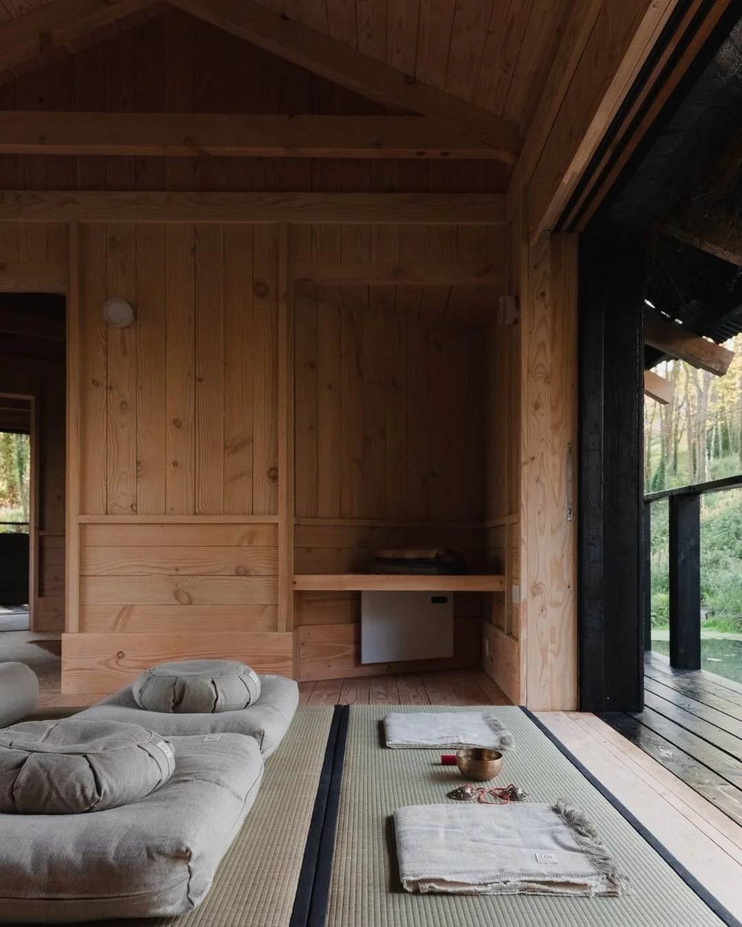 Yogi&rsquo;s Cabin was designed as a sequence of spaces, each one leading to the next. From the bedroom to the living space, transforming into the yoga studio, stepping out onto the engawa deck and into the woodland beyond.

Entirely private, yet com