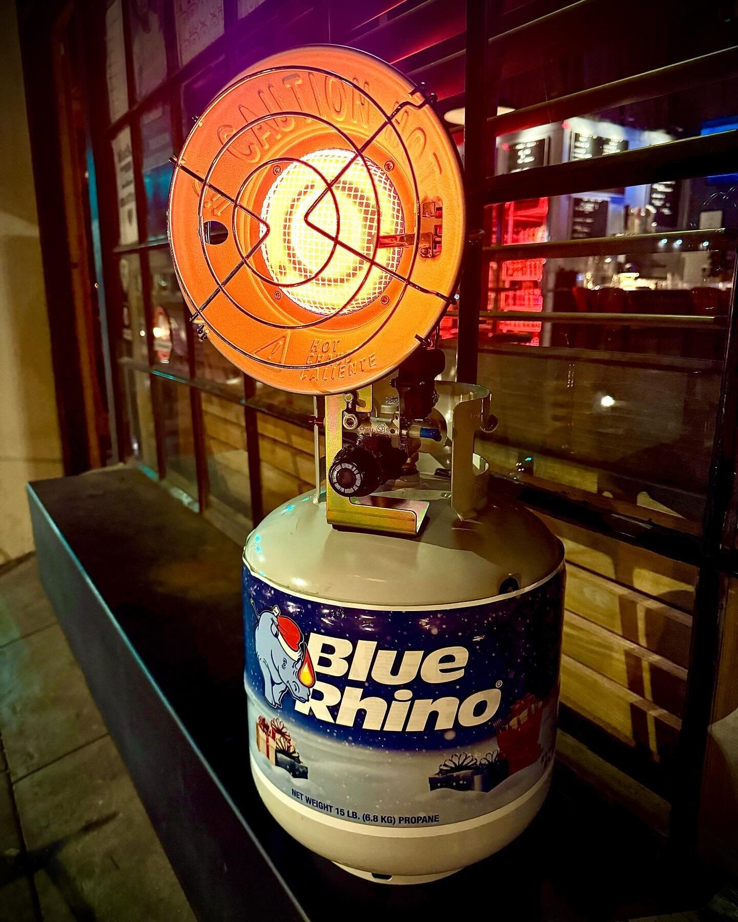 Got some new heaters for the patio! They&rsquo;re super high-tech! 😑😑😑 they actually work really great! Come warm those little piggies while sipping on a tasty bevvy!
Love ya, mean it!
☮️❤️👽
