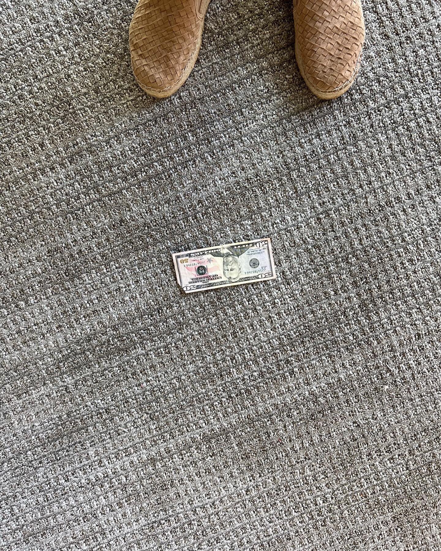 Customers frequently ask if it&rsquo;s ok to leave their house and/or do we trust our installers. Our answer is always 100% we trust them. Case in point &Aacute;ngel, our carpet installer, called to let us know he found this $50 bill under the carpet