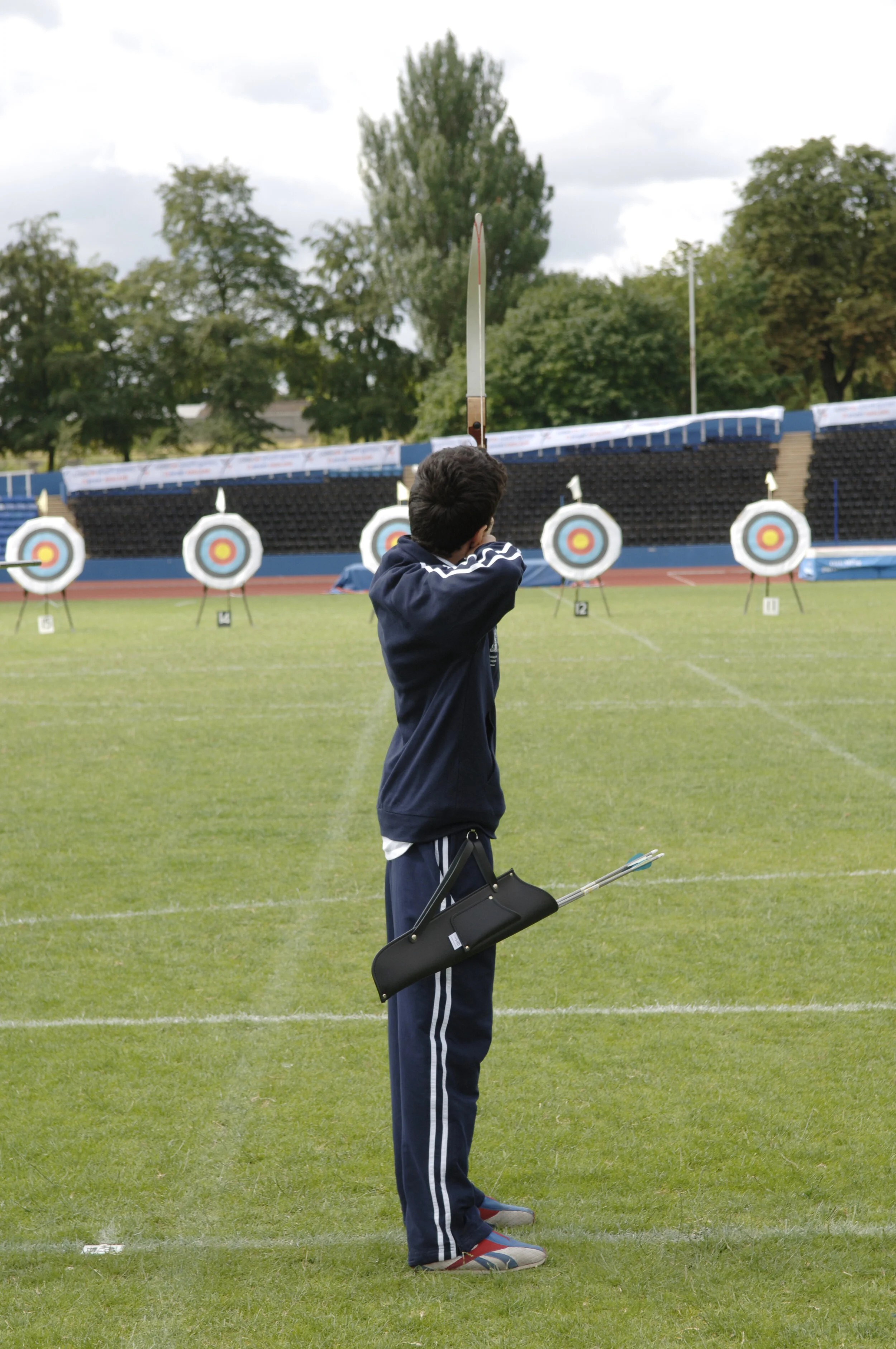 065_Archery_YG06.JPG