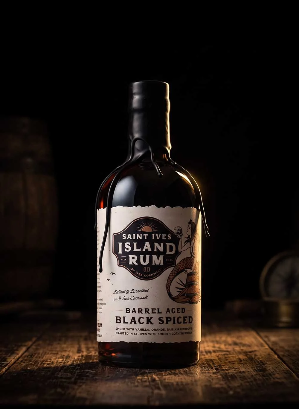 Saint-Ives-Island-Rum-Barrel-Aged-Black-Rum-The-Rum-Company 2 2.jpg