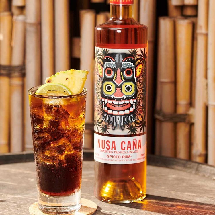 Nusa Cana Gift Spiced Subscription | The Rum Rum - Company Rum Rum Sets Online Buy — 