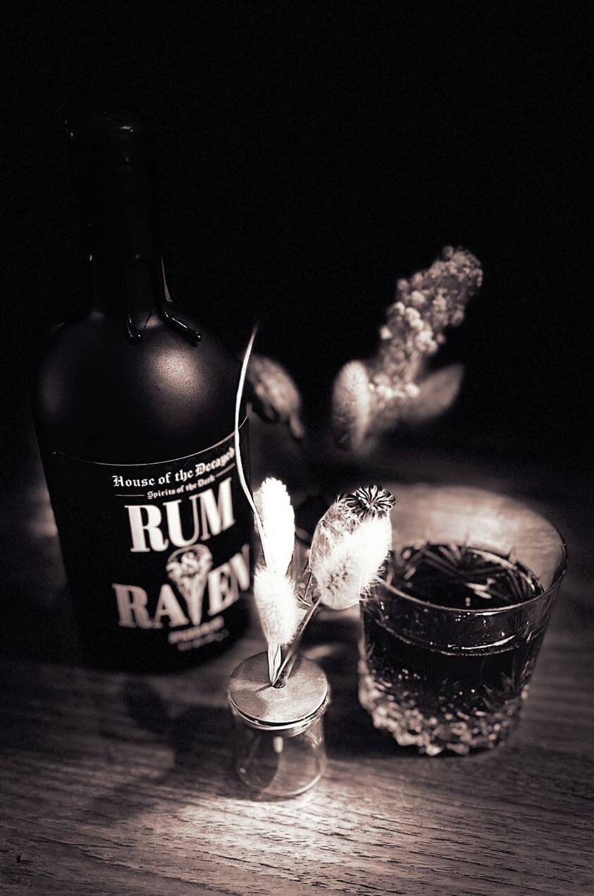 old Rum stock【未開栓】 Six Towns Gin SIXTOWNS Staffordshire Dark Spiced Rum - 70cl