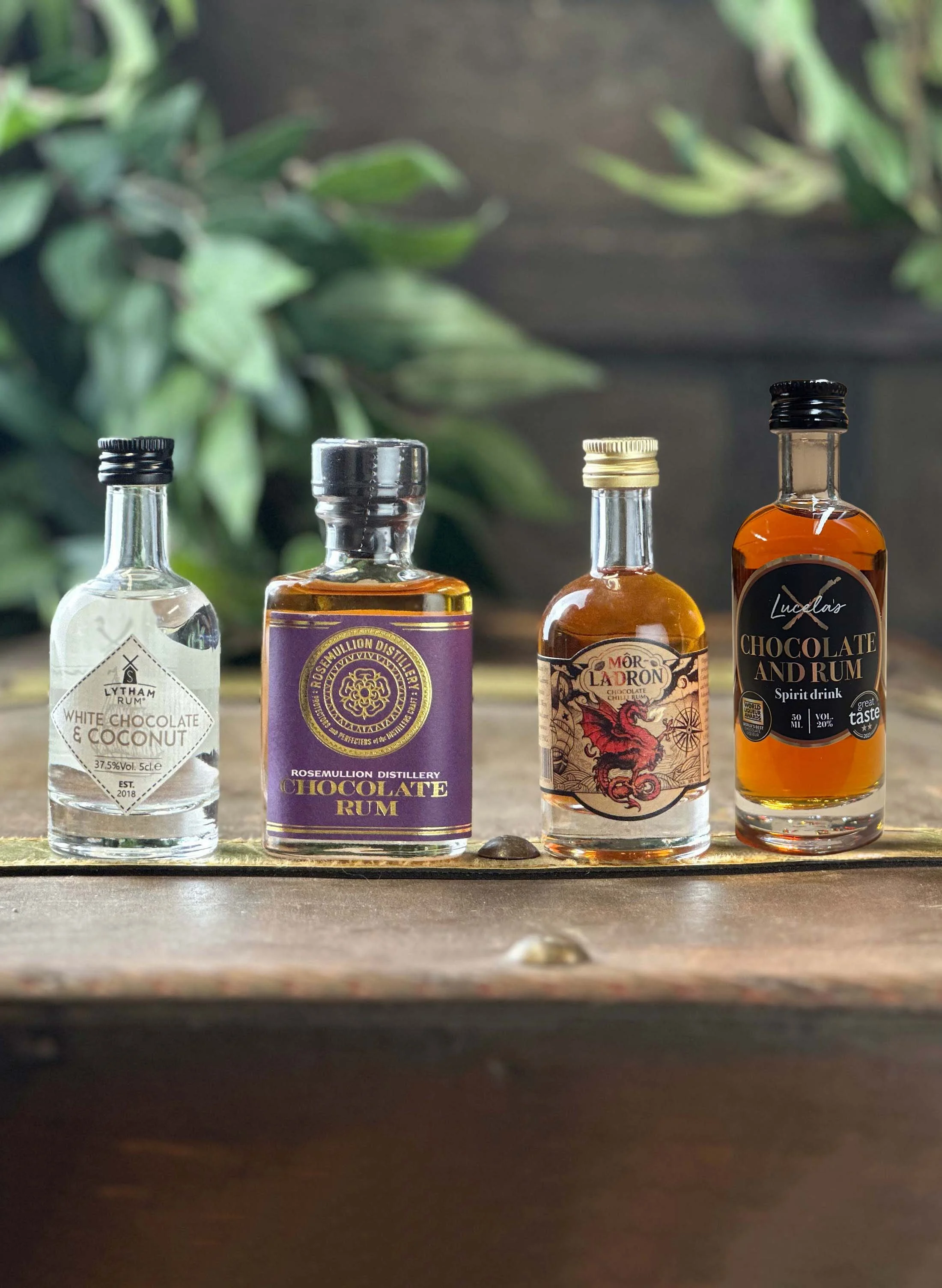 Chocolate-Rum-miniature-taster-gift-set-The-Rum-Company-6.jpg