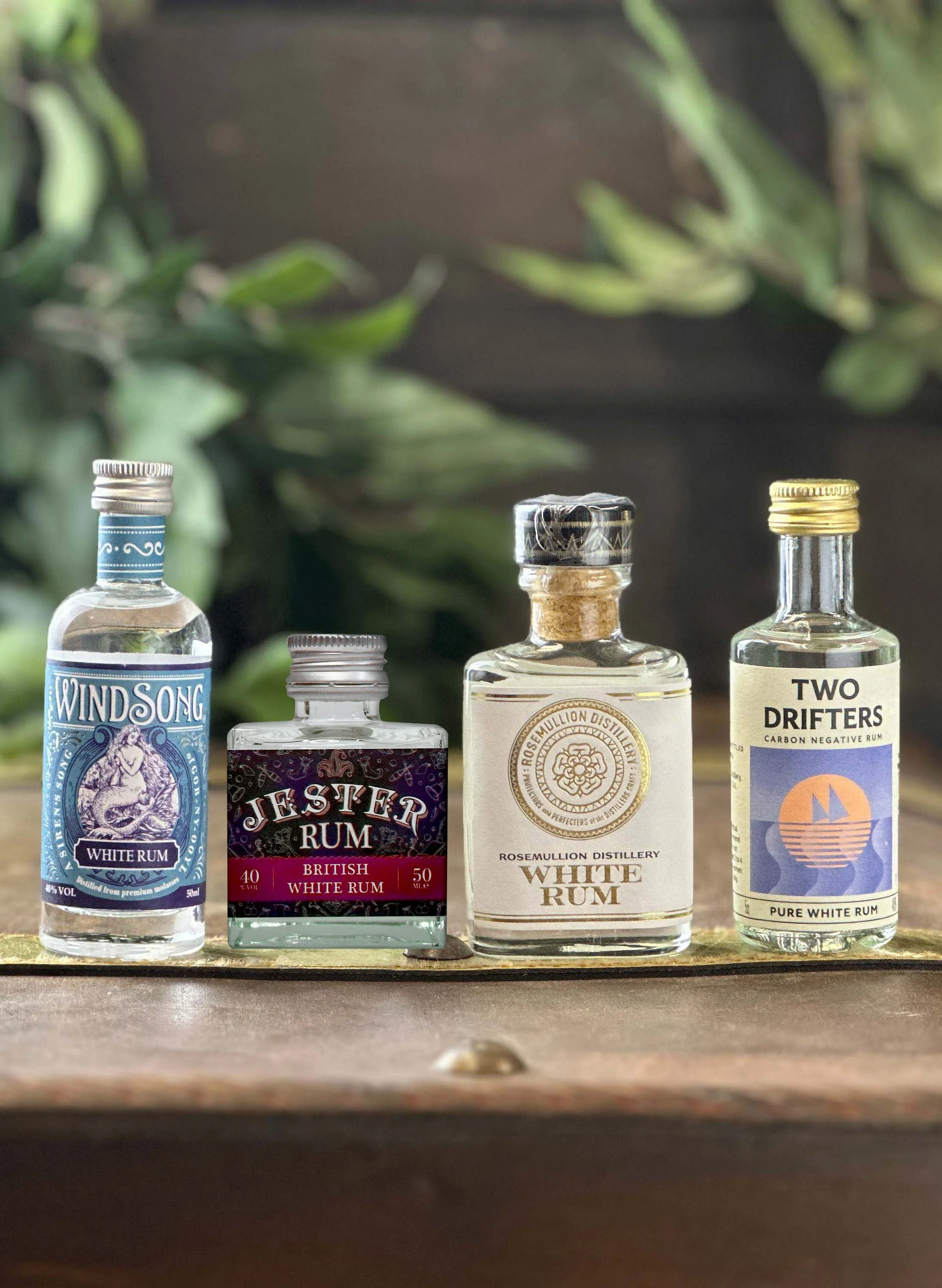 White1-Rum-miniature-taster-gift-set-The-Rum-Company-6.jpg