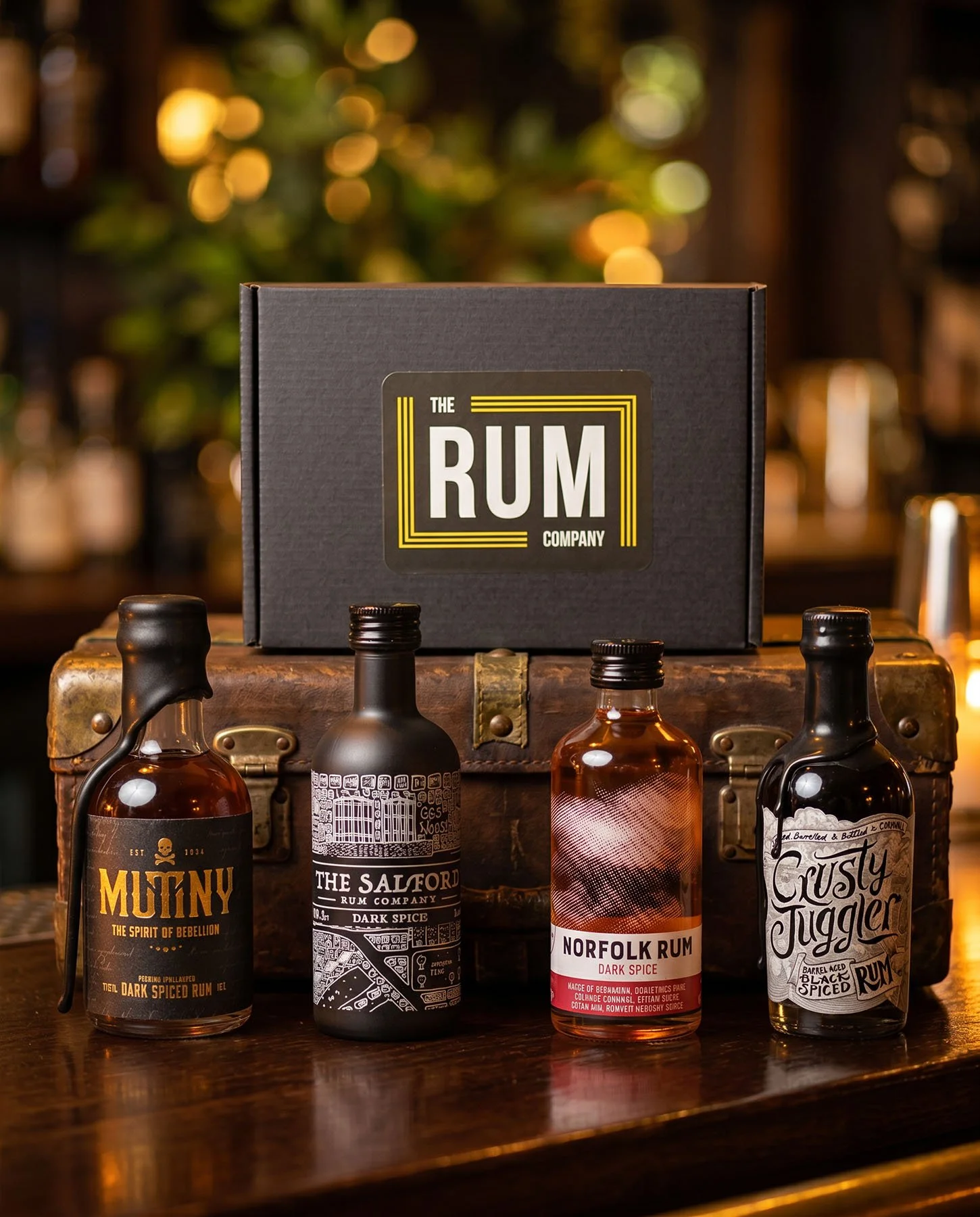 Dark Spiced #1 Rum Taster Set Gift Box (4x50ml)3.jpg