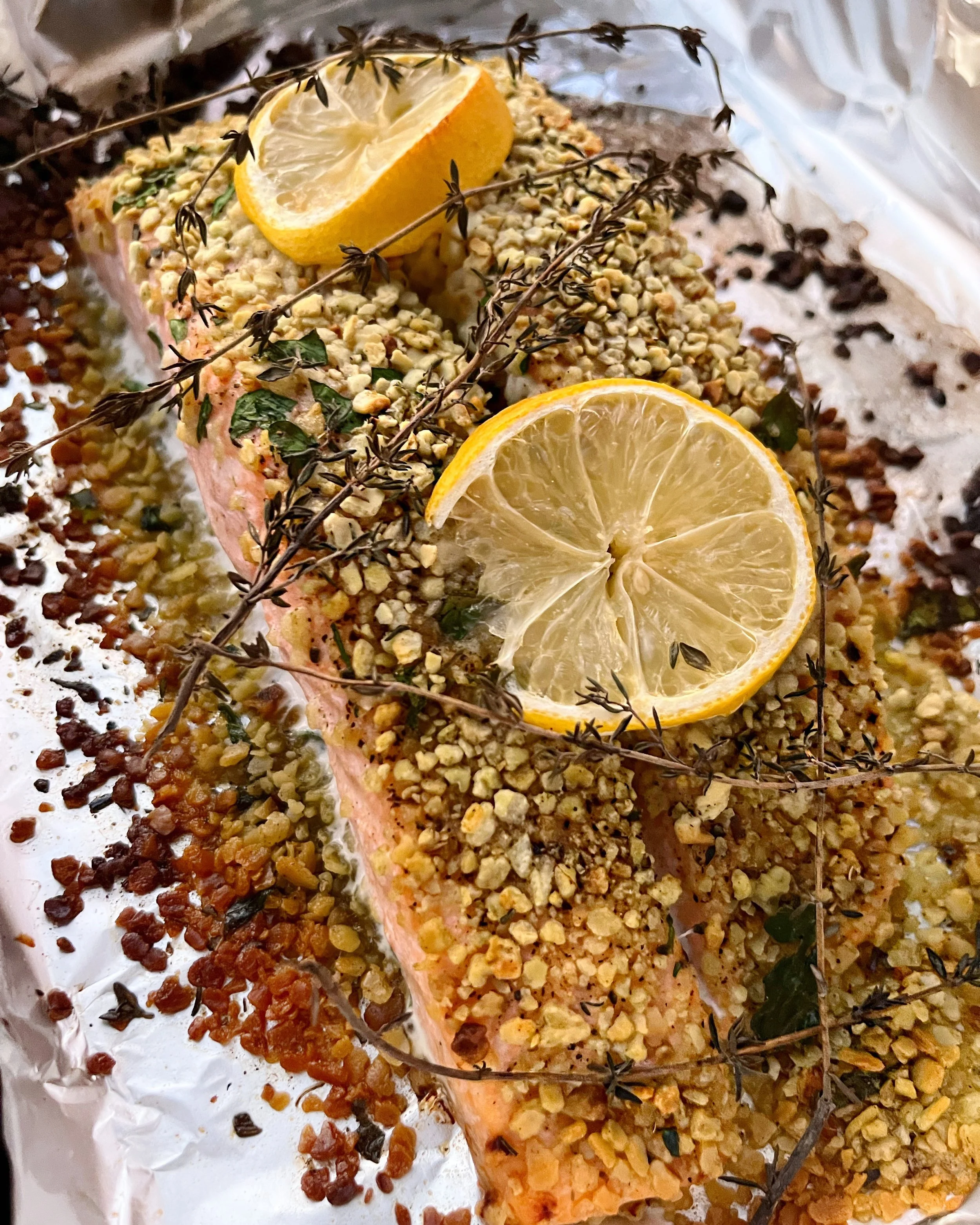 THE CRUNCHY SALMON RECIPE YOU NEVER KNEW YOU NEEDED π€€ Finally sharing my fish recipe (yes you can use this recipe for ANY fish) that I have worked so hard to perfect for weeks! Hope you love it π