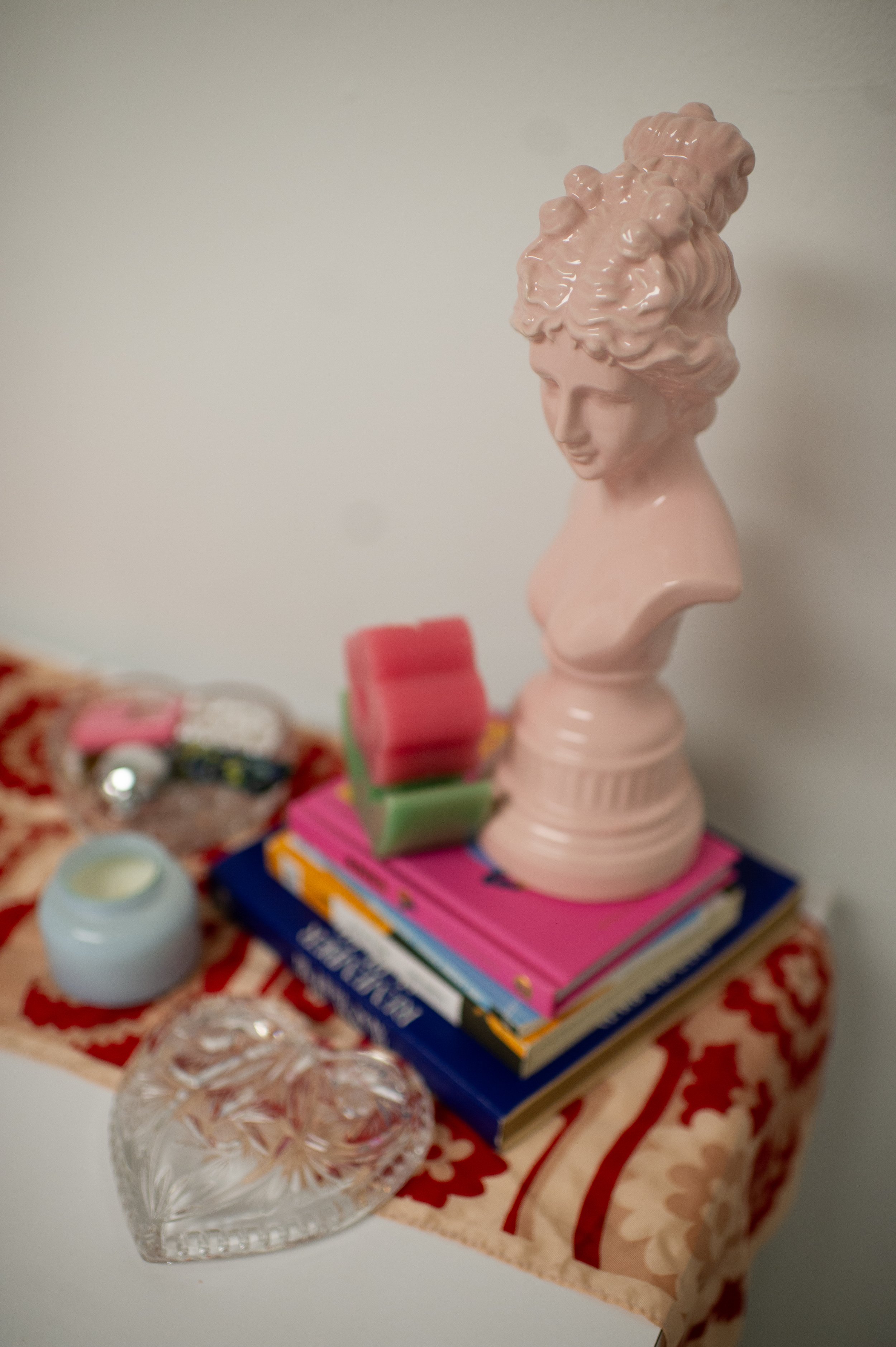 Girly.Clutter-07.jpg