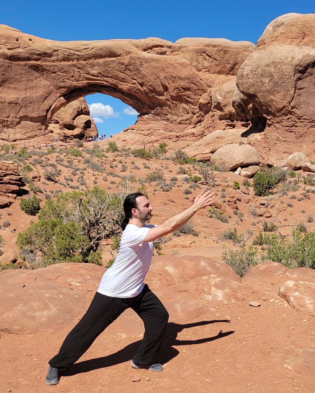 Qi Gong for hypertension and stress relief at Arches National Park. See my website or YouTube to watch.

https://qimethods.com/episodes/episode-8-arches

#travelingthedao #journeytodaohouse #Issa #archesnationalpark #qigong #hypertension #stressrelie