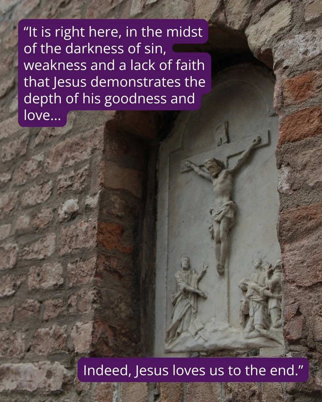 𝘗𝘢𝘭𝘮 𝘚𝘶𝘯𝘥𝘢𝘺
--
Today we commence that week we call holy with the blessing and distribution of palms and the reading of the Passion narrative from the Gospel of Matthew. This week is a royal opportunity to carve out extra time from our norma