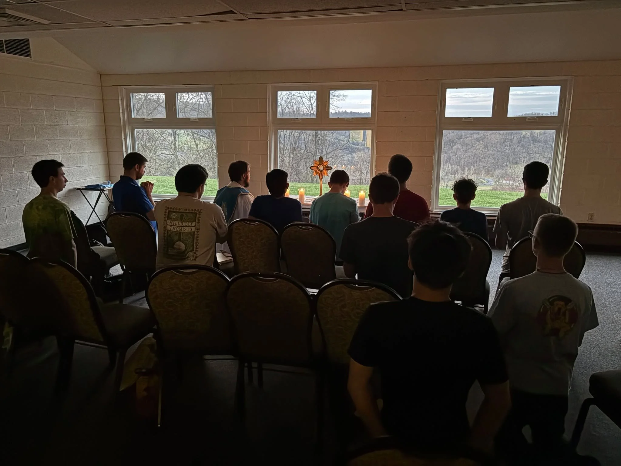 𝘑𝘶𝘴𝘵 𝘵𝘩𝘦 𝘣𝘦𝘨𝘪𝘯𝘯𝘪𝘯𝘨 | @djocampusministry recently gathered 20 young men for a Tabor Retreat, inviting them to go deeper in their relationship with Christ. Rooted in the Transfiguration on Mount Tabor, the retreat offered a powerful opp