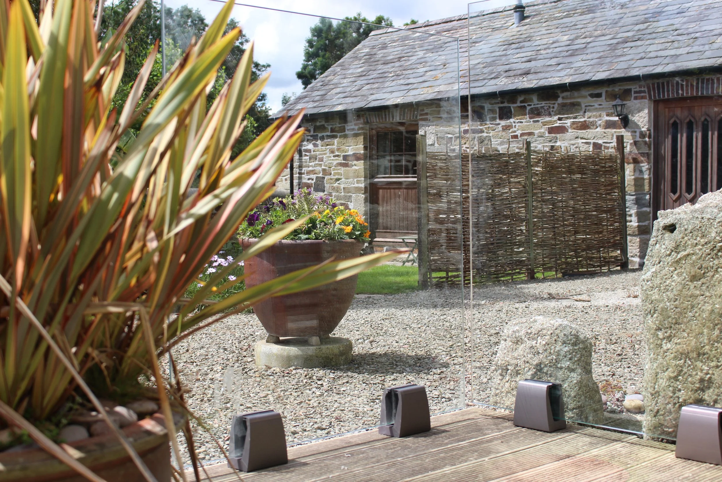  Frameless Glass Balustrades Ireland 