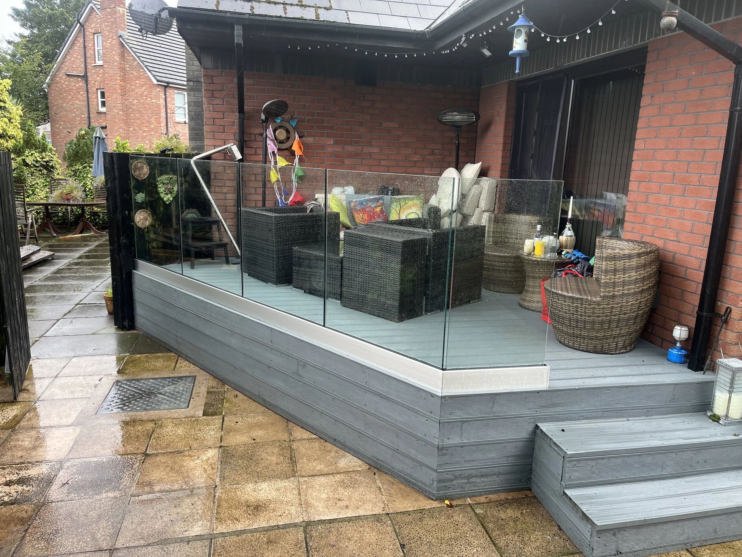  Glass Balustrades for Decking And Patios 