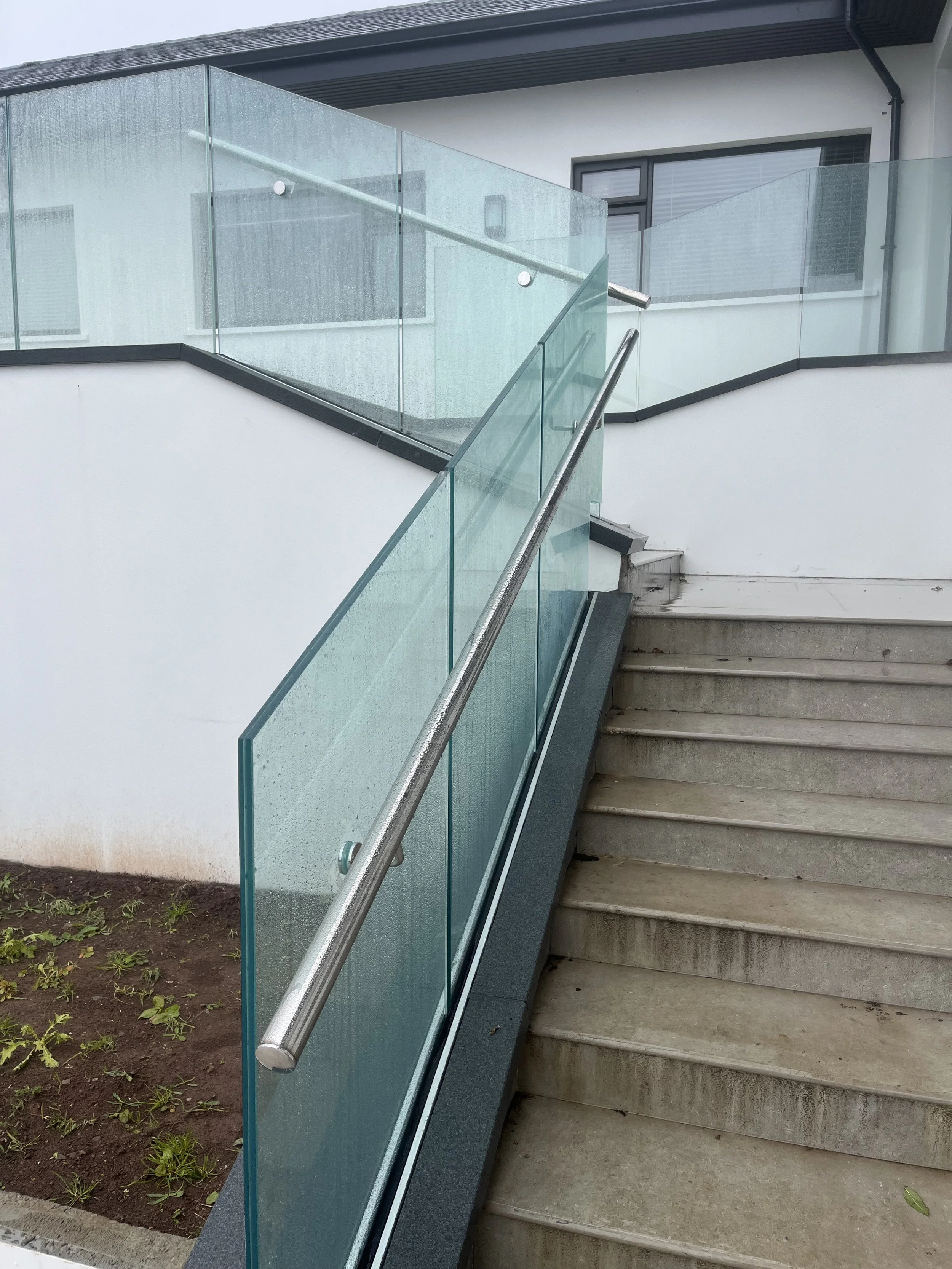 Custom glass balustrades Ireland