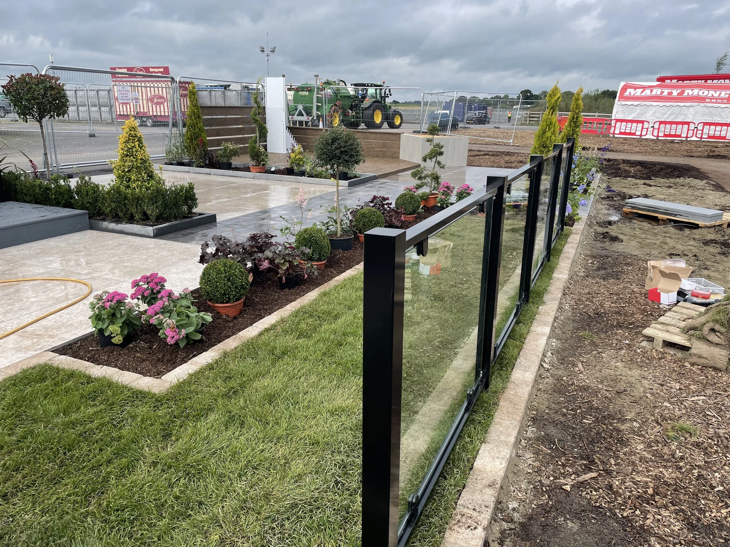  Your Trusted Partner for Stainless Steel and Glass Balustrades in Northern Ireland