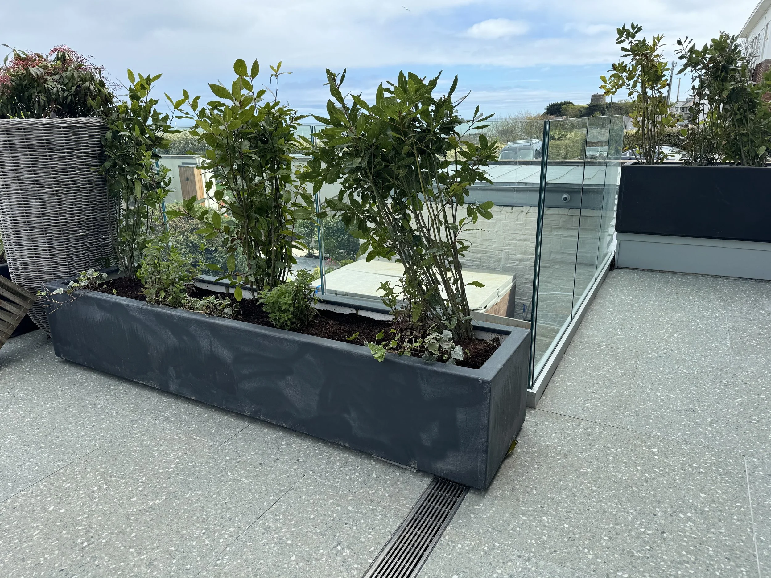 Glass Balustrade in Dublin Ireland supply and Fit 