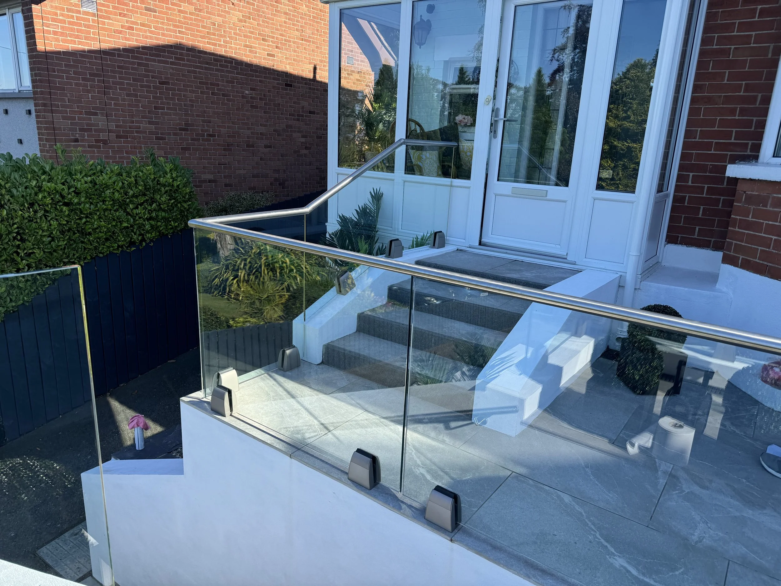 Glass Balustrades in Belfast: Modern Elegance with Spigot Fittings by Stile Glass Ireland