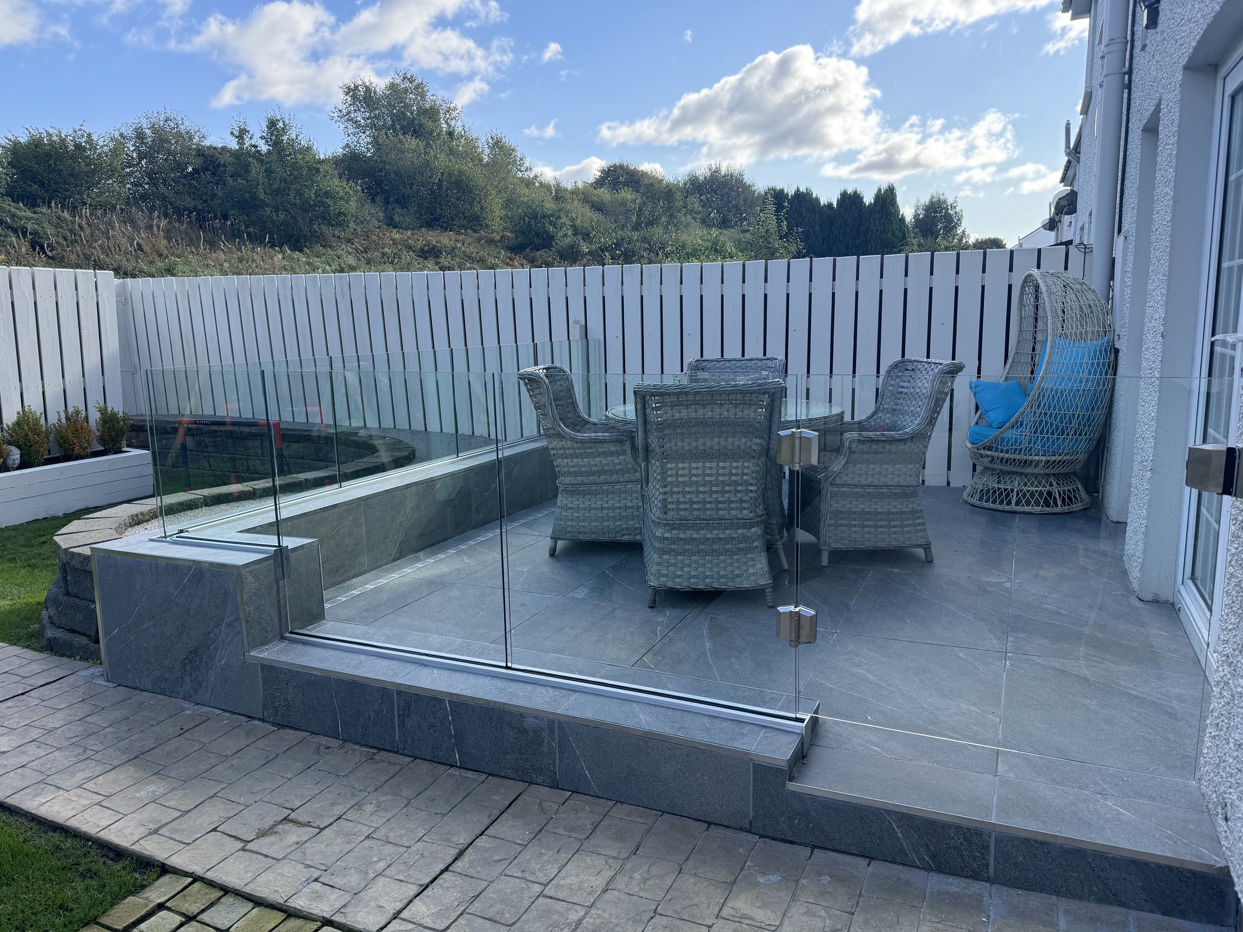 Frameless Glass Balustrades/Bespoke Glass Solutions 