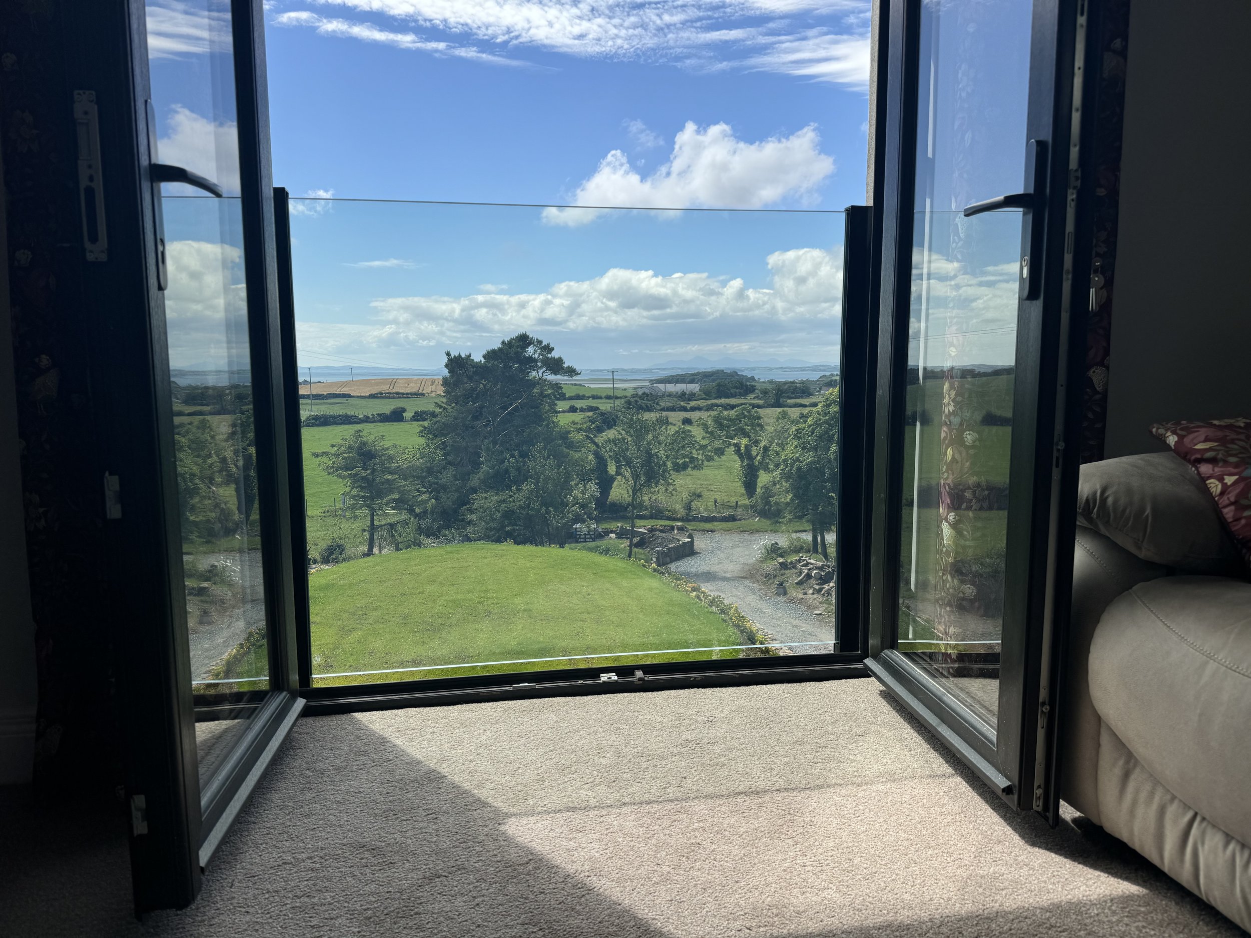Choosing the Right Glass Balustrade for Your Property