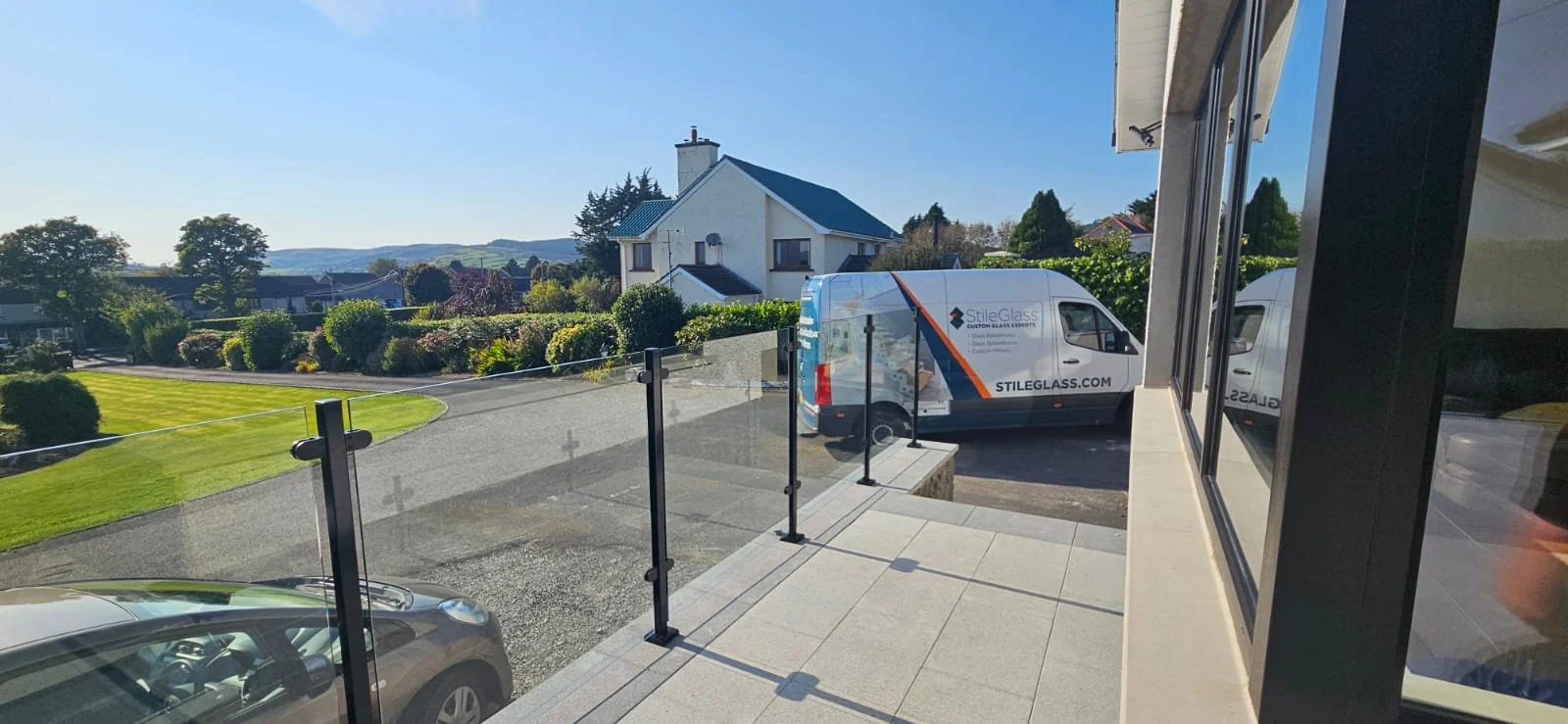 Creating a Garden Oasis with a Glass Balustrade