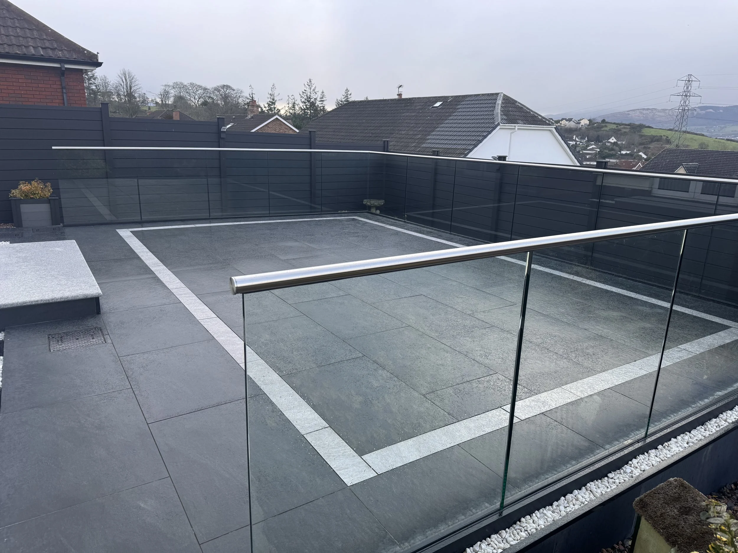 Let's compare Glass Balustrades with traditional railings.