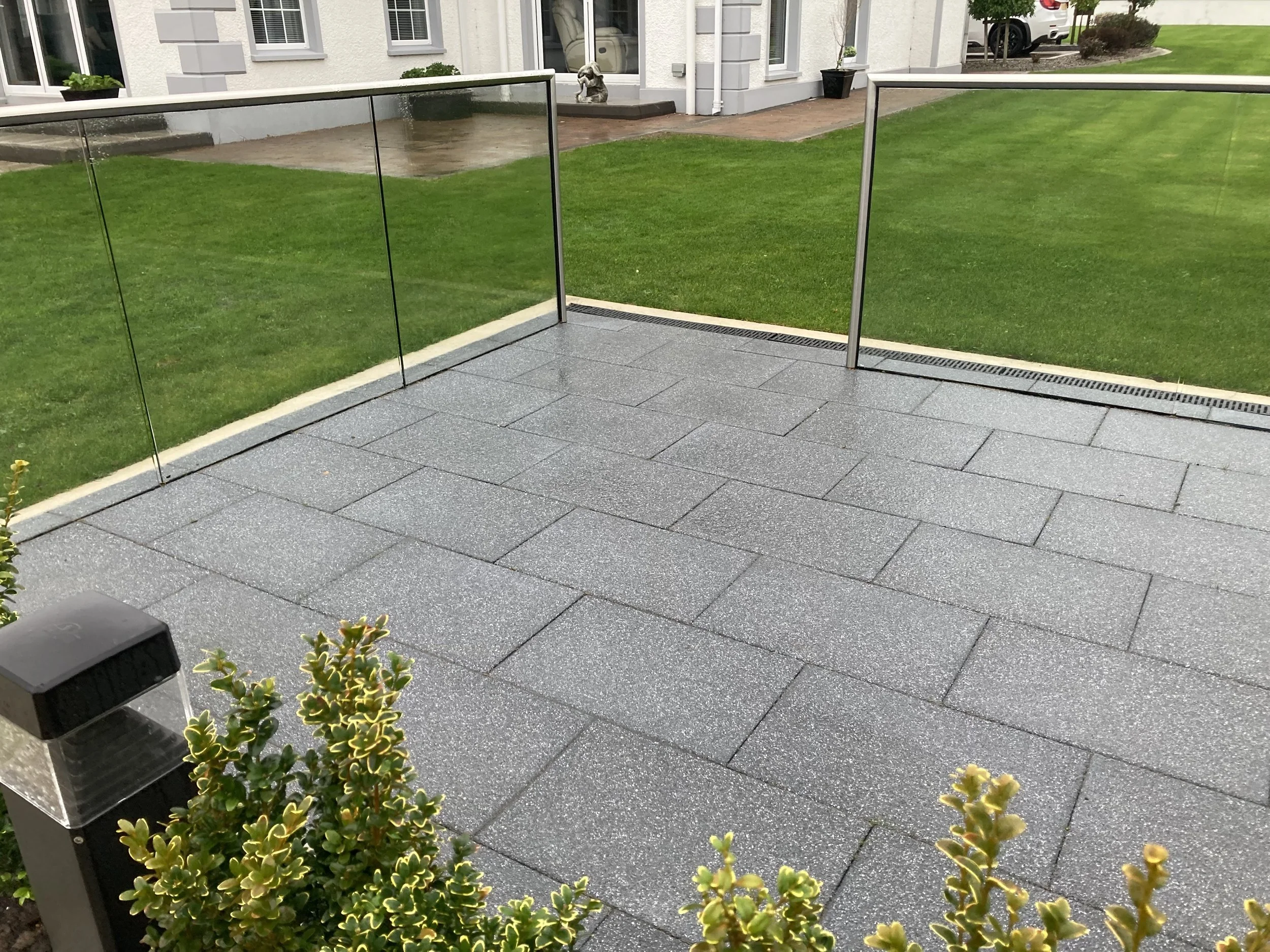 PERSONALISED GLASS BALUSTRADE SOLUTIONS FOR YOUR BESPOKE PROJECT