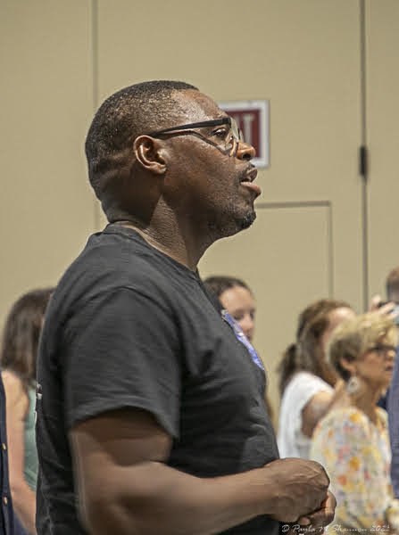 Pastor neil.jpg