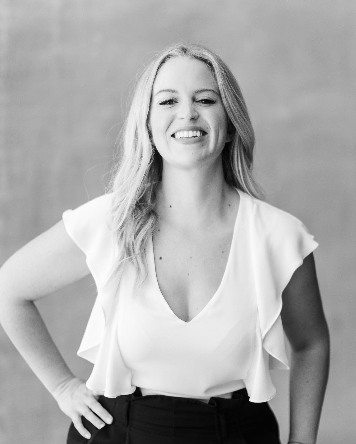 Meet Courtney &mdash; 
⠀⠀⠀⠀⠀⠀⠀⠀⠀
Courtney has been a licensed esthetician for over a decade. Since becoming an esthetician, she has worked in Chicago at high-end spas and hotels. Courtney received Steiner Transocean beauty training in London and work