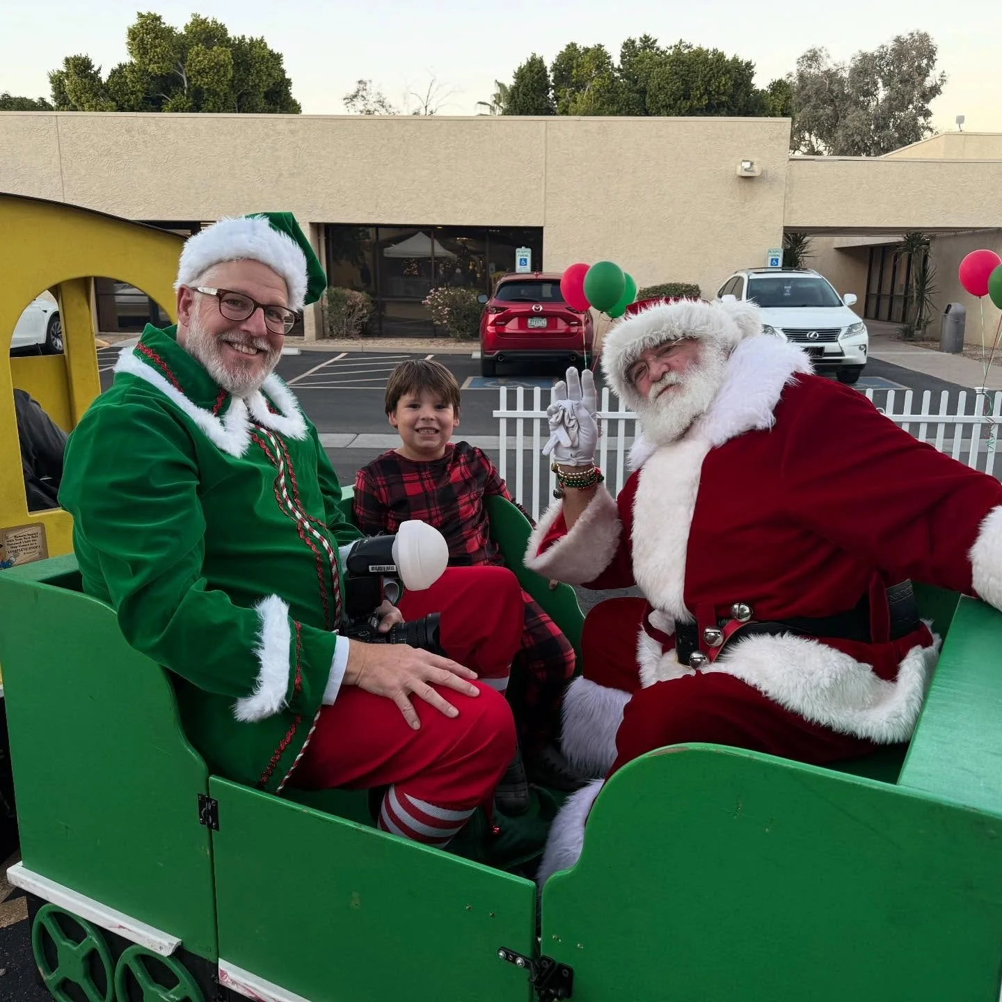 Jingle Jam was such a good night. The courtyard truly felt like Christmas magic&mdash;lights, laughter, kids everywhere, and memories being made in real time.

And let&rsquo;s talk about those gingerbread houses&hellip; wow. The creativity, the effor