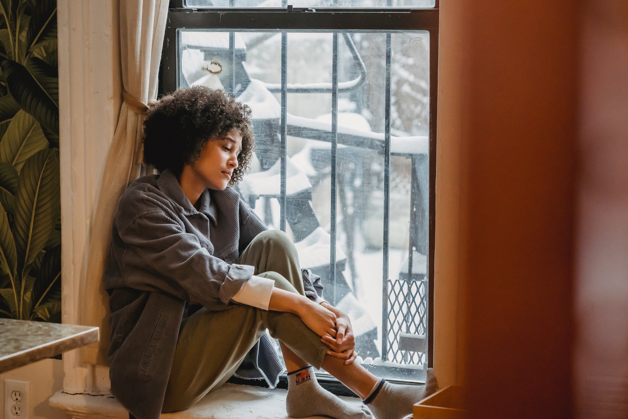 Seasonal Affective Disorder: 8 Tips to Cope (Besides Sitting in the Dark)