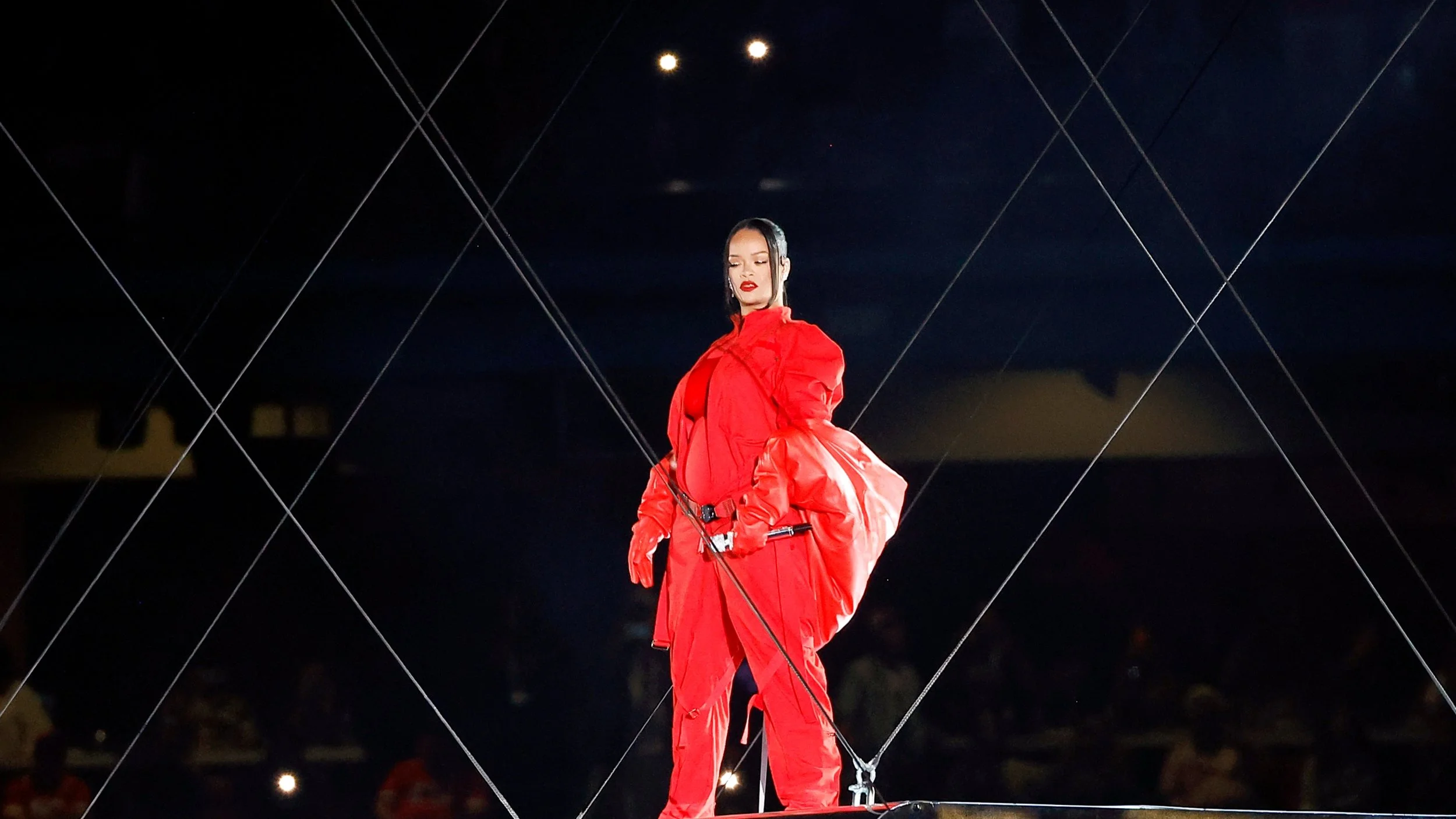 5 Ways Rihanna’s Superbowl Performance Modelled Self Care in the Workplace