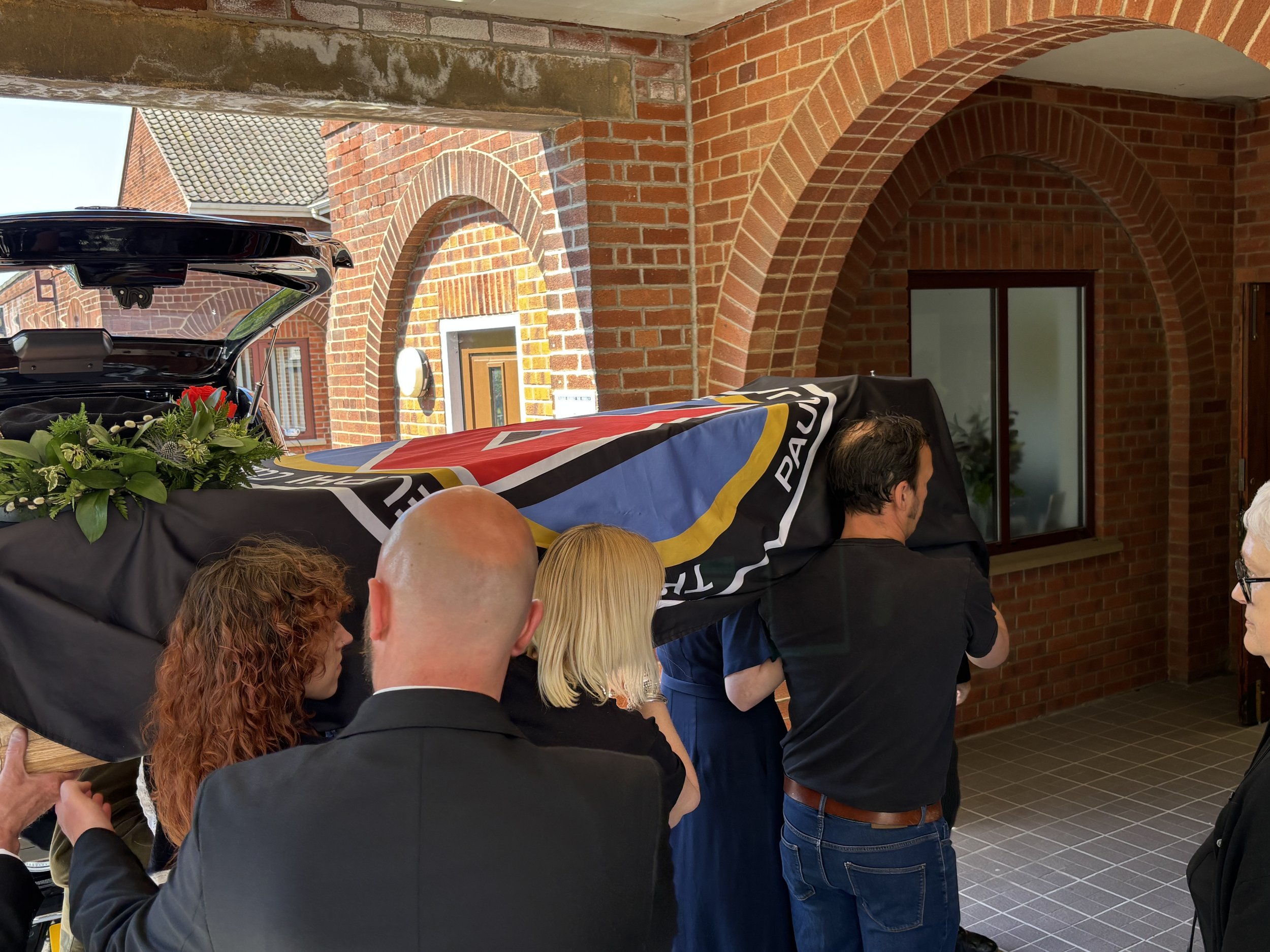Goodbye ‘Jacko’: Hundreds attend funeral of Adelphi founder Paul Jackson
