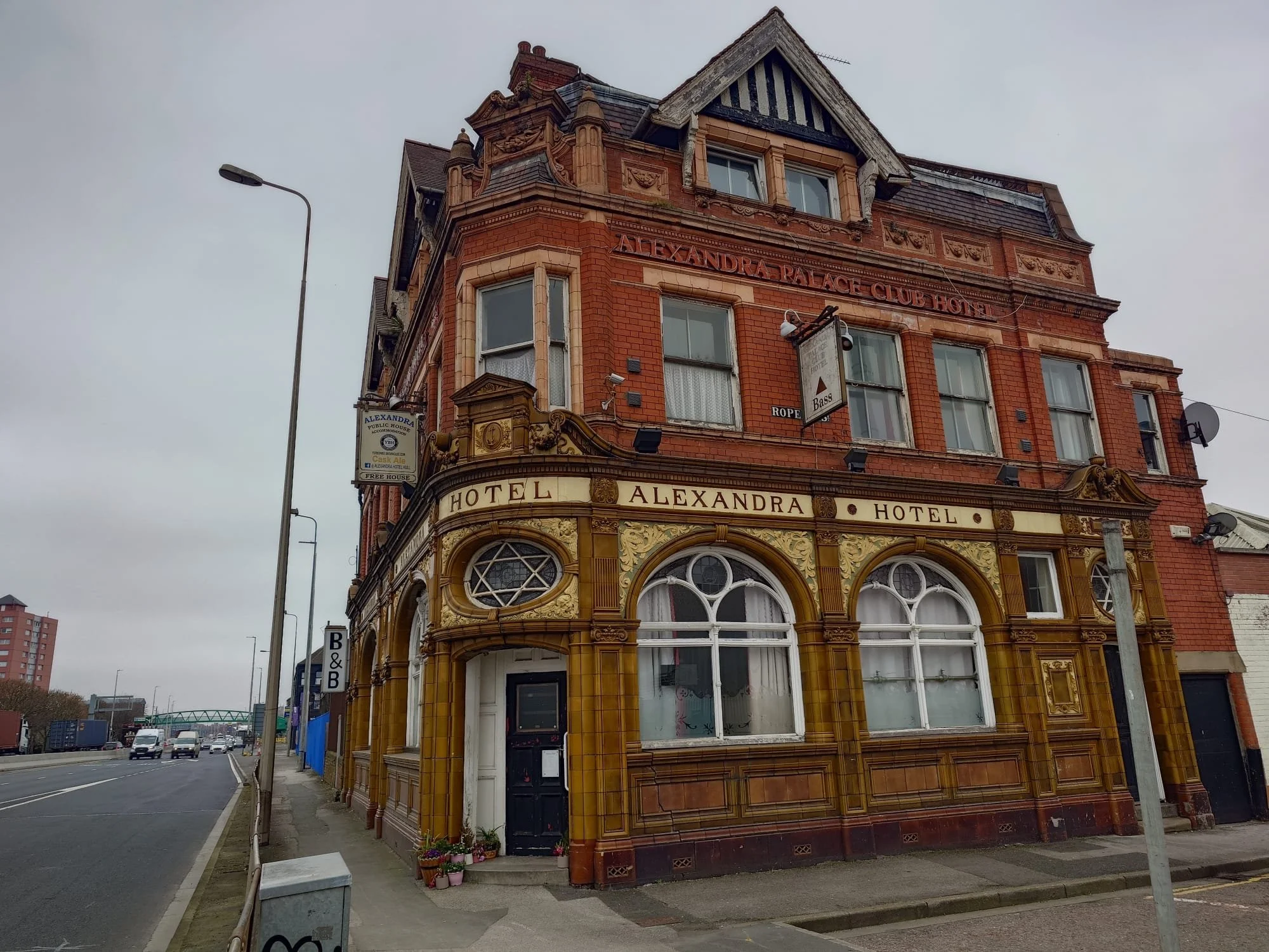 Bottoms up! The Alex wins CAMRA’ s Pub of the Year title