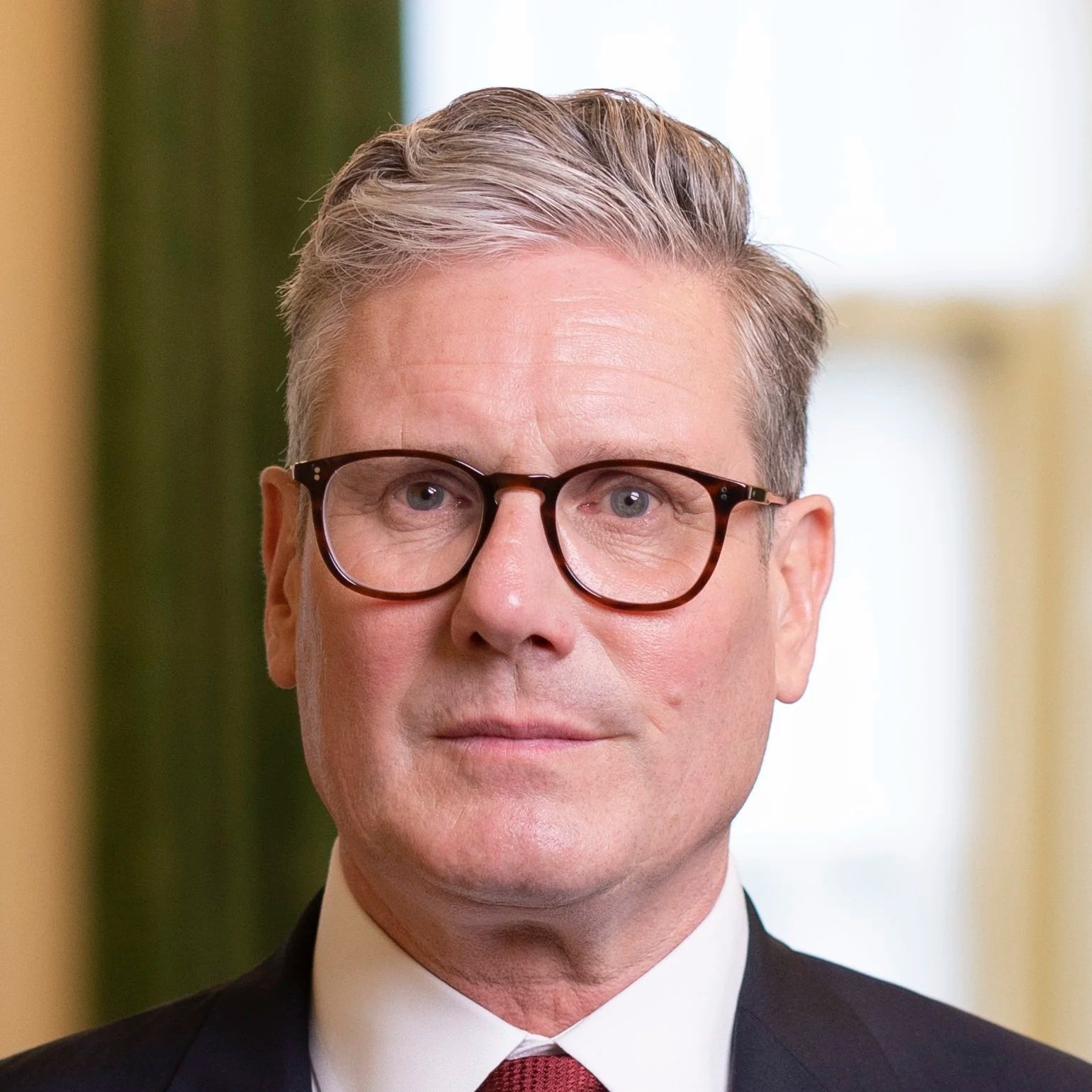 PM defends £45bn rail upgrade plans that exclude Hull