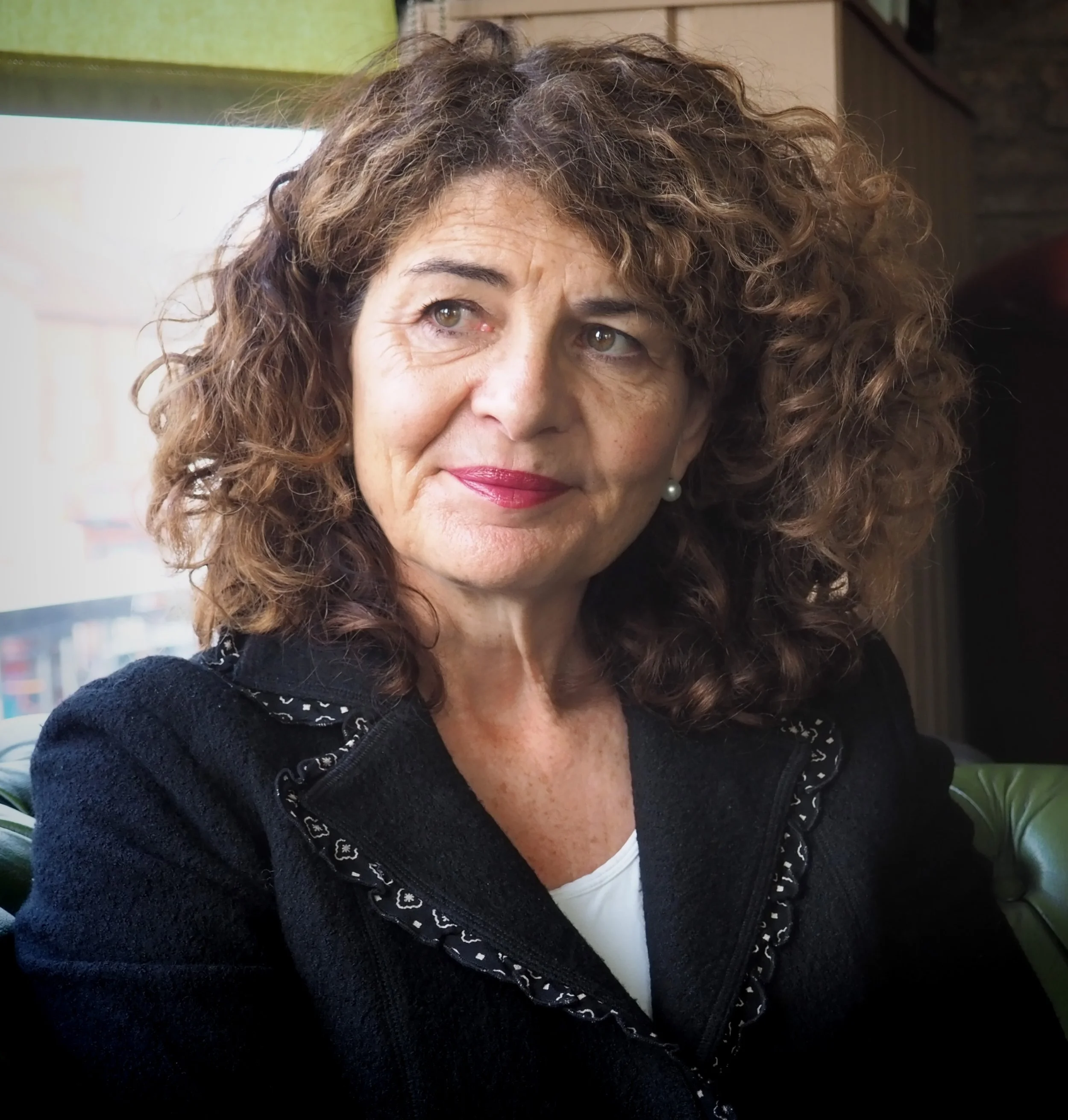 P2 LEAD. Diana Johnson.JPG