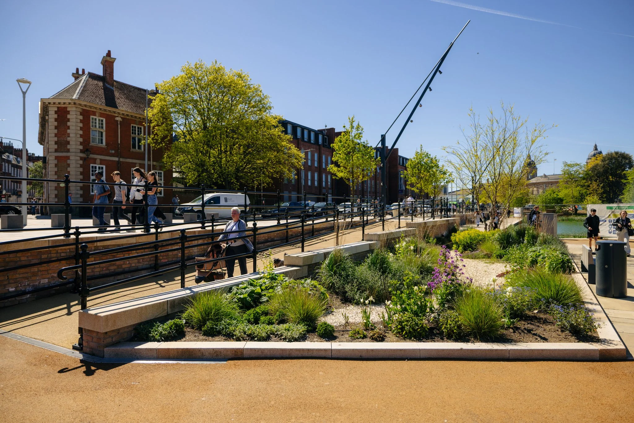 Queen's Gardens open 1.jpg