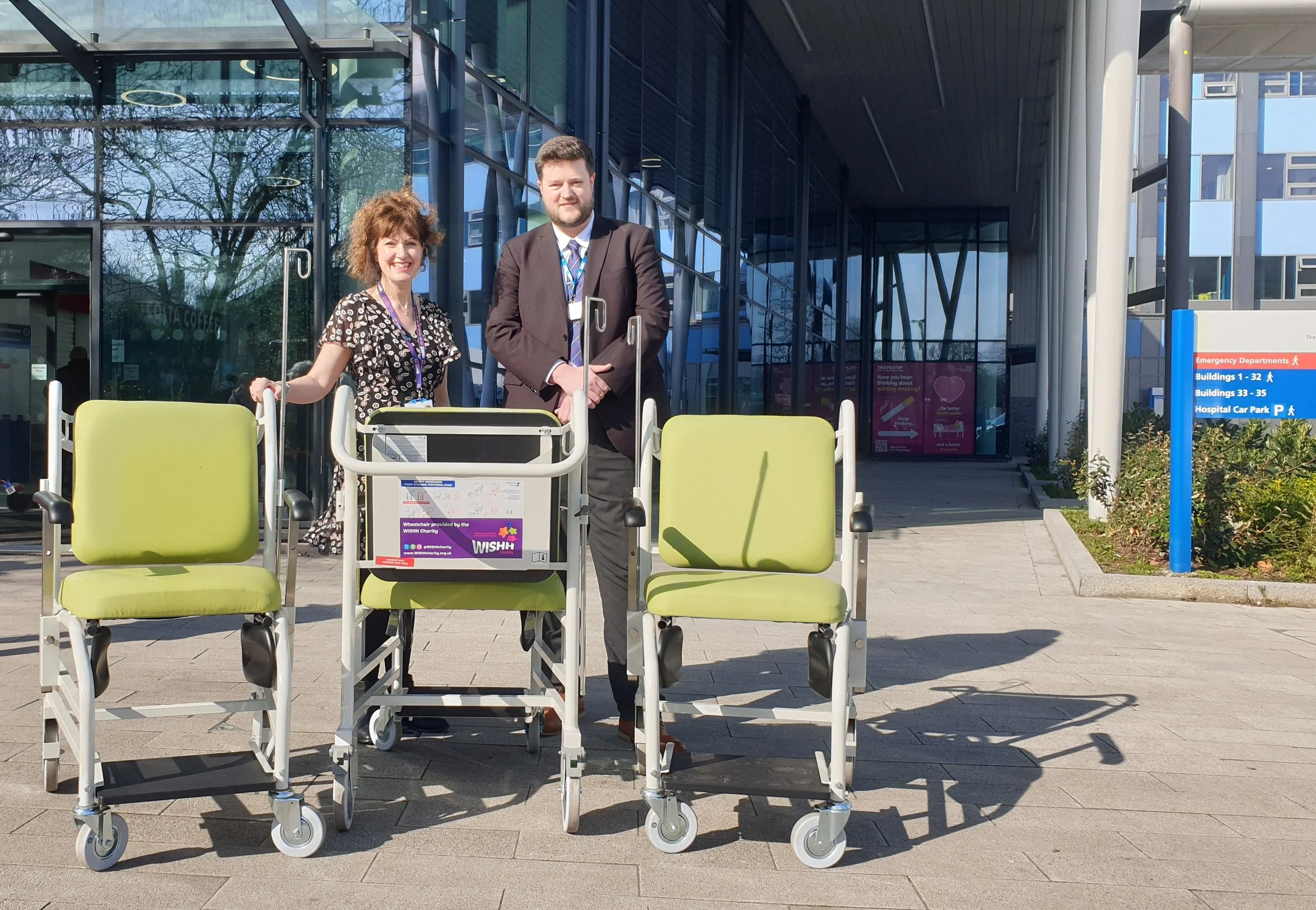 Hospitals charity ramps up support with £15,000 donation of wheelchairs