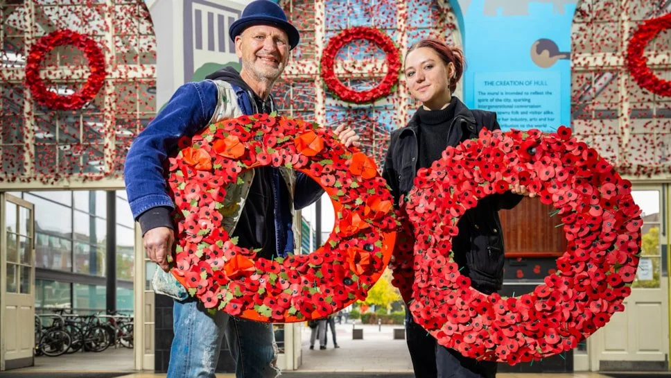 Paragon poppies: Installation of remembrance unveiled at station