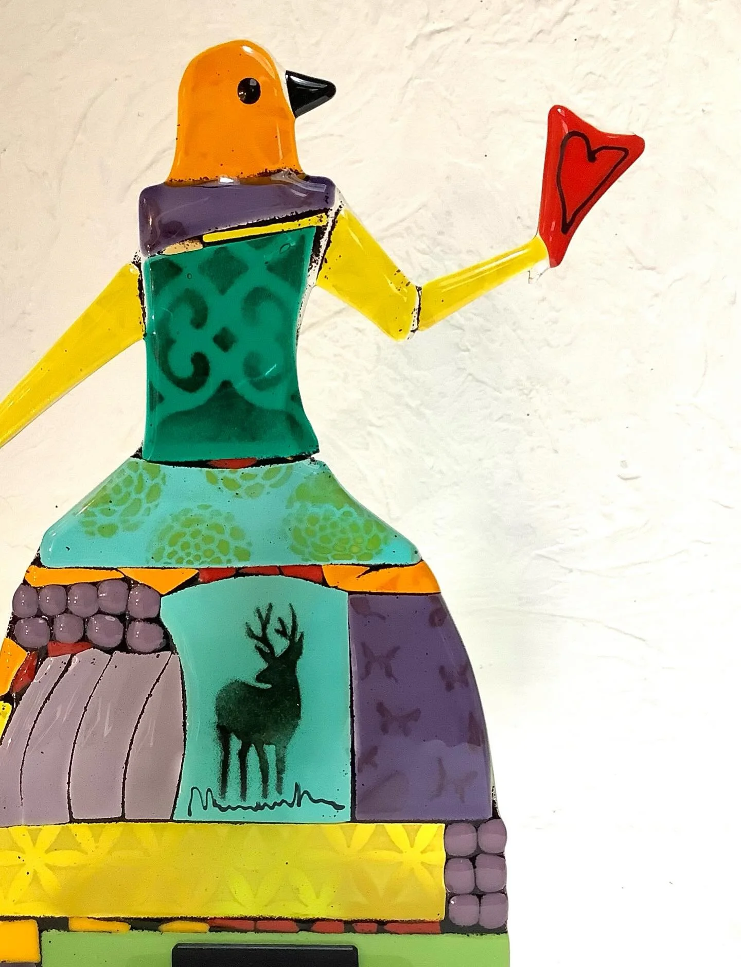 Salon Style Art Show happening today Feb. 21 and Feb.22 at our loved and local Gabriola Arts and Heritage Centre. 

16 local artists, including me, working in 2d and 3d with a huge variety of creative voices gathered into one room. 

Presented by @gw