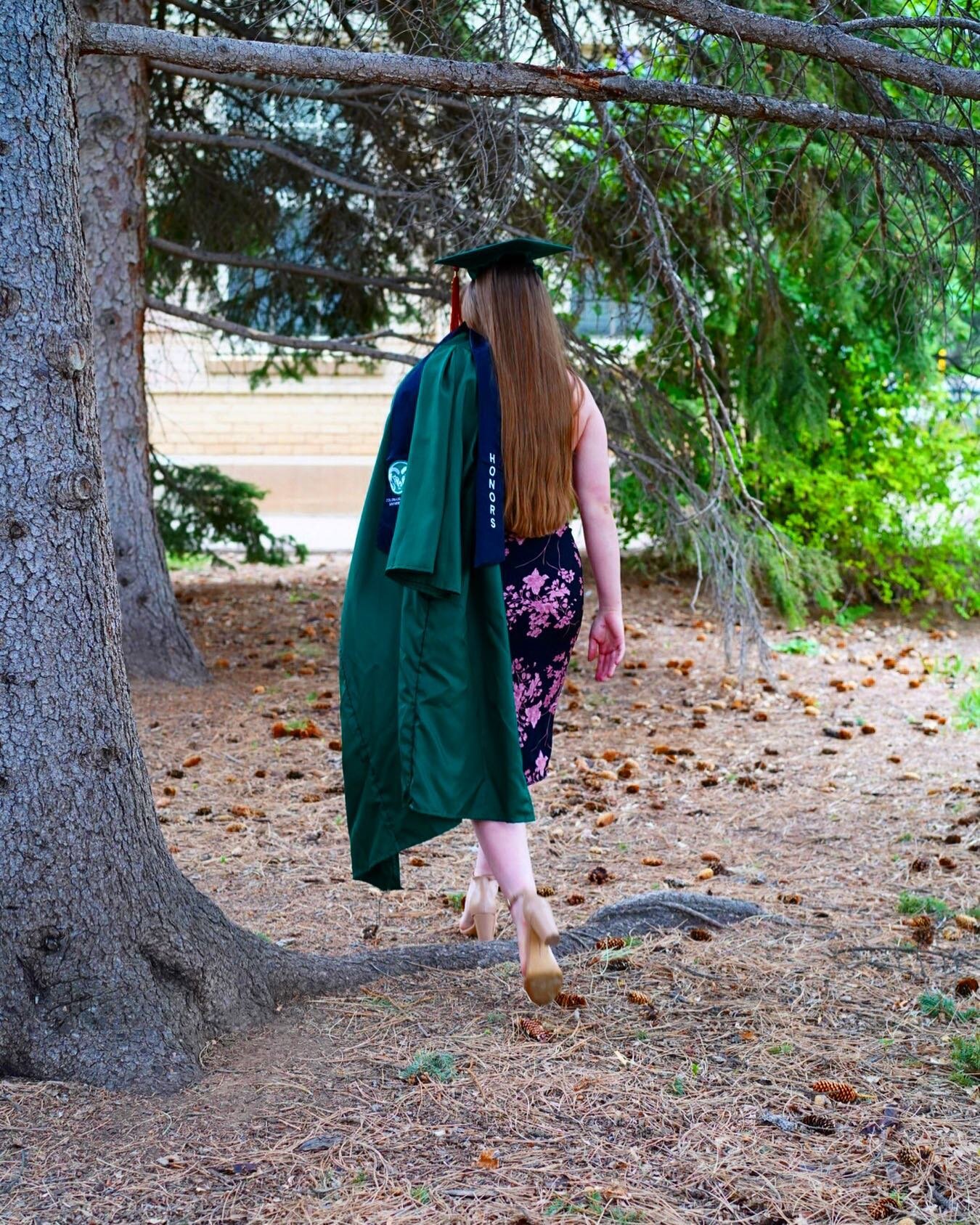Taking a stroll through ye olde Sherwood Forest.. Oh yeah! And I graduated with a B.S. in Forest Management with a minor in GIS 🌲🌲
