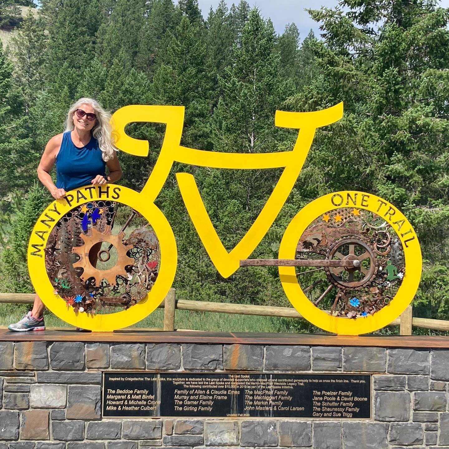 Yesterday was all work, today we play. 🚴
.
One of the many treasures of this little valley that is our home away from home is the #westsidelegacytrail.
.
A gorgeous, undulating paved pathway that runs alongside the west side of the lake between Inve