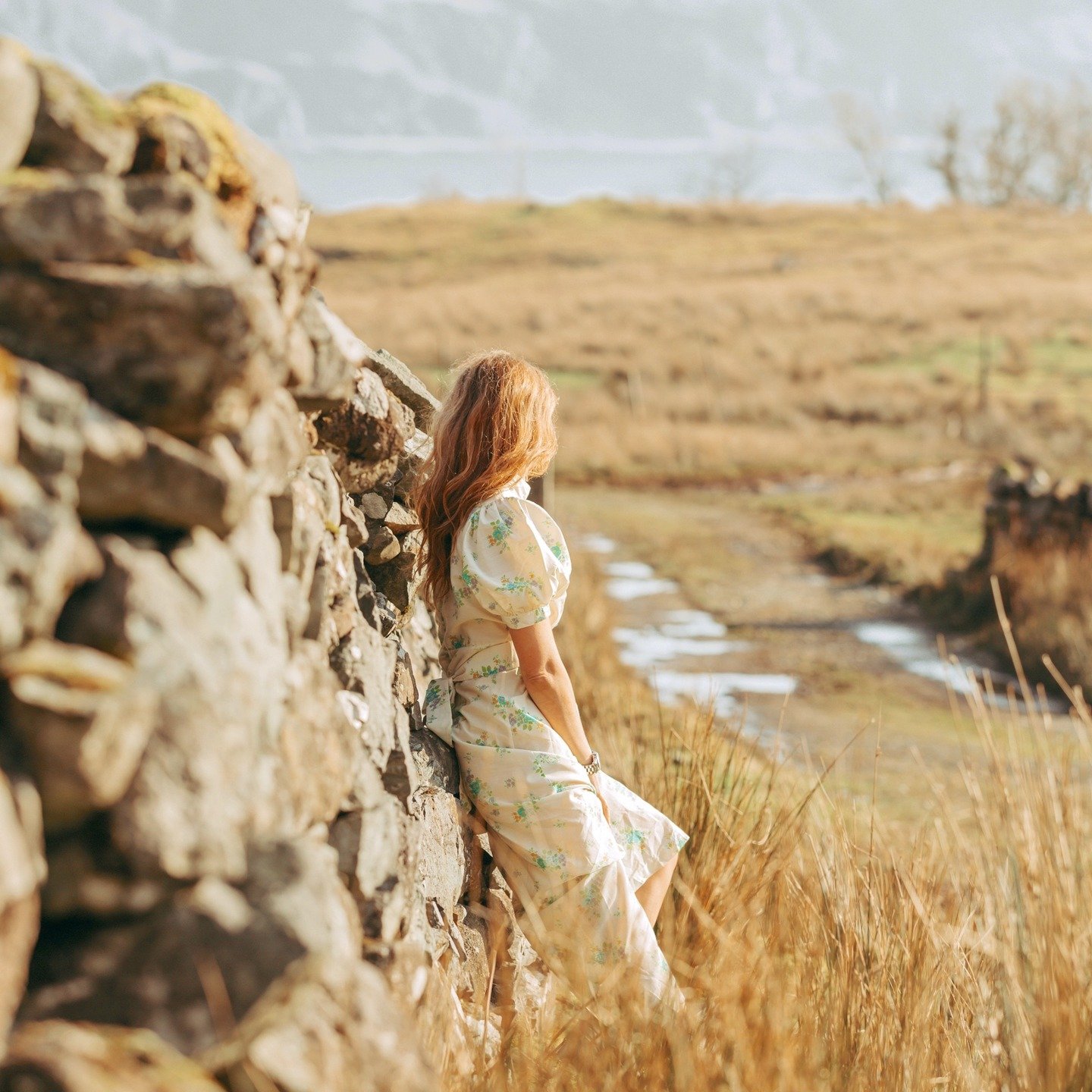 Spring is here, and with it comes the perfect excuse to bring out those effortless, flowy dresses that catch the breeze just right. It&rsquo;s the season of new beginnings, of lighter layers, and stepping outside just to feel the warmth on your skin.