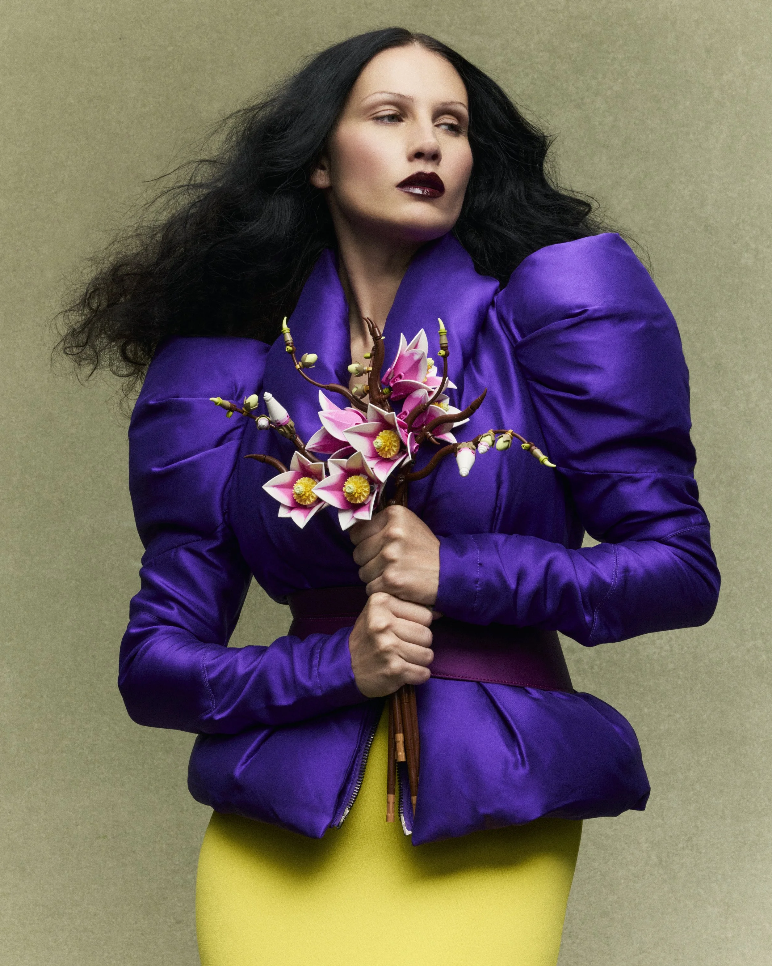 Puffer Jacket: Tom Ford (Cloak Wardrobe) | Belt: OSCAR DE LA RENTA | Skirt: Aknvas
