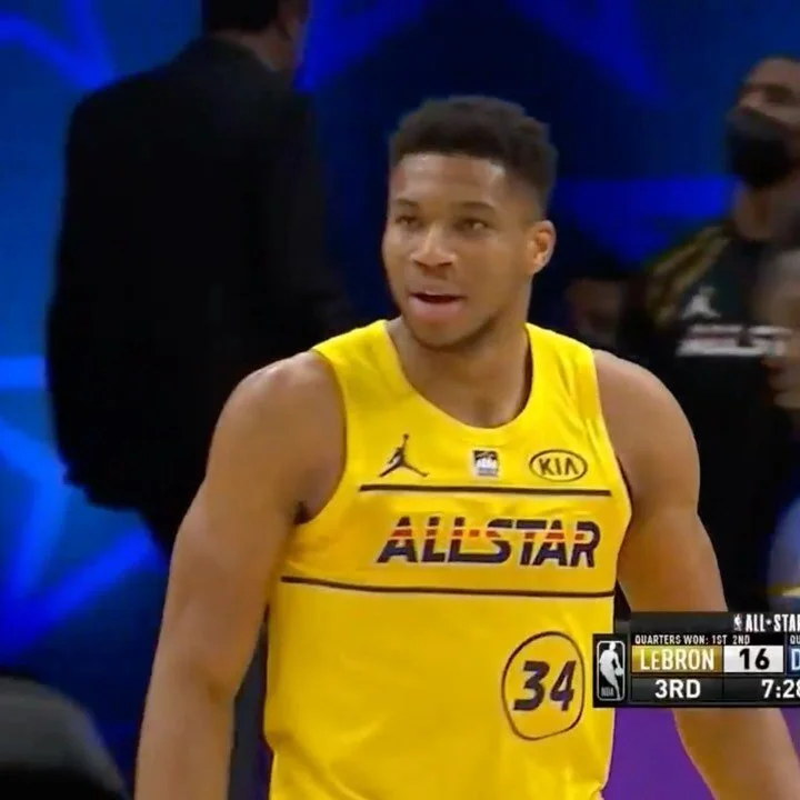 Good times sitting virtual courtside for NBA All-Star last night 🏀 

#orangehoodie #nba #nbaallstar
