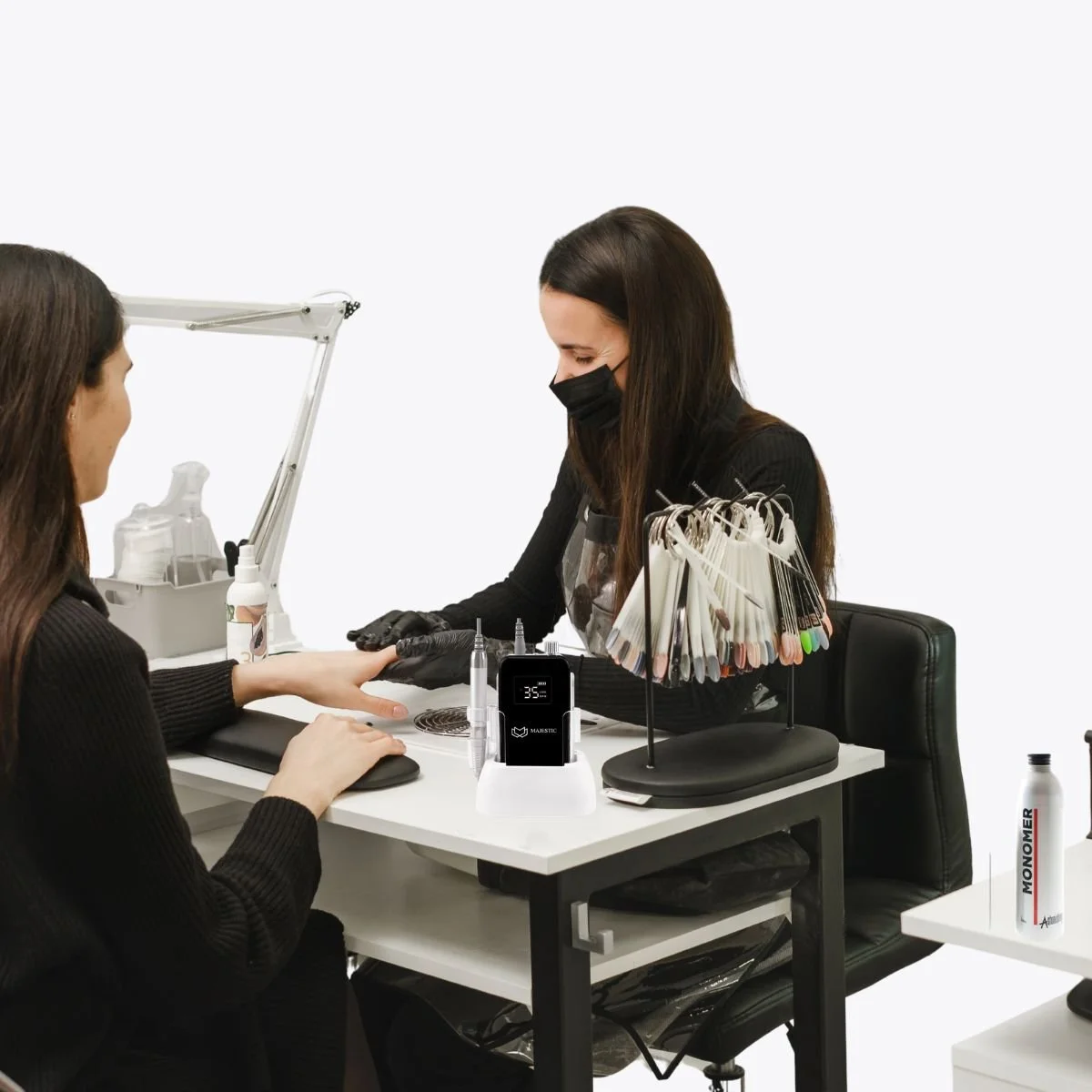 5 Ways to Set Up Your Nail Station Like a Pro