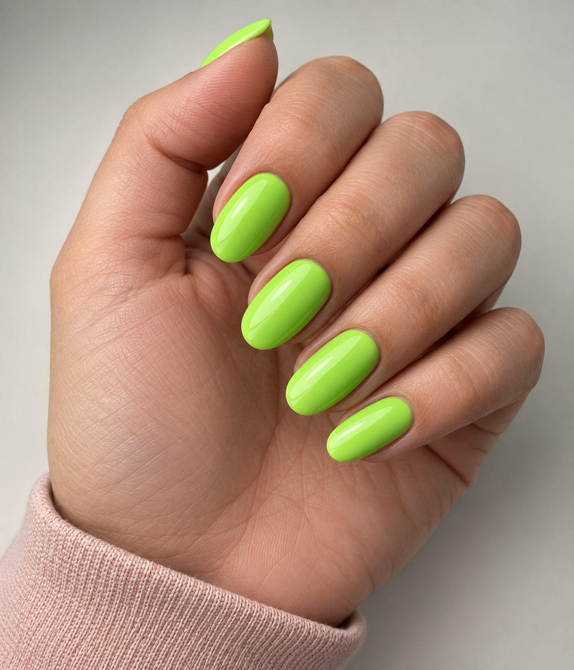 Gelosophy #169 Cap-off Green neon lime gel polish on almond nails