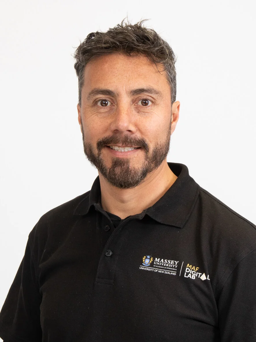  Eduardo Sandoval 
 Technical Officer 

 Eduardo has experience in earth remote sensing, geographical information systems (GIS), aerial imaging and photogrammetry (UAV’s), hyperspectral/multispectral imaging and global positioning systems (GPS). He currently supports a number of research projects that take him throughout New Zealand, commercially and academically. 