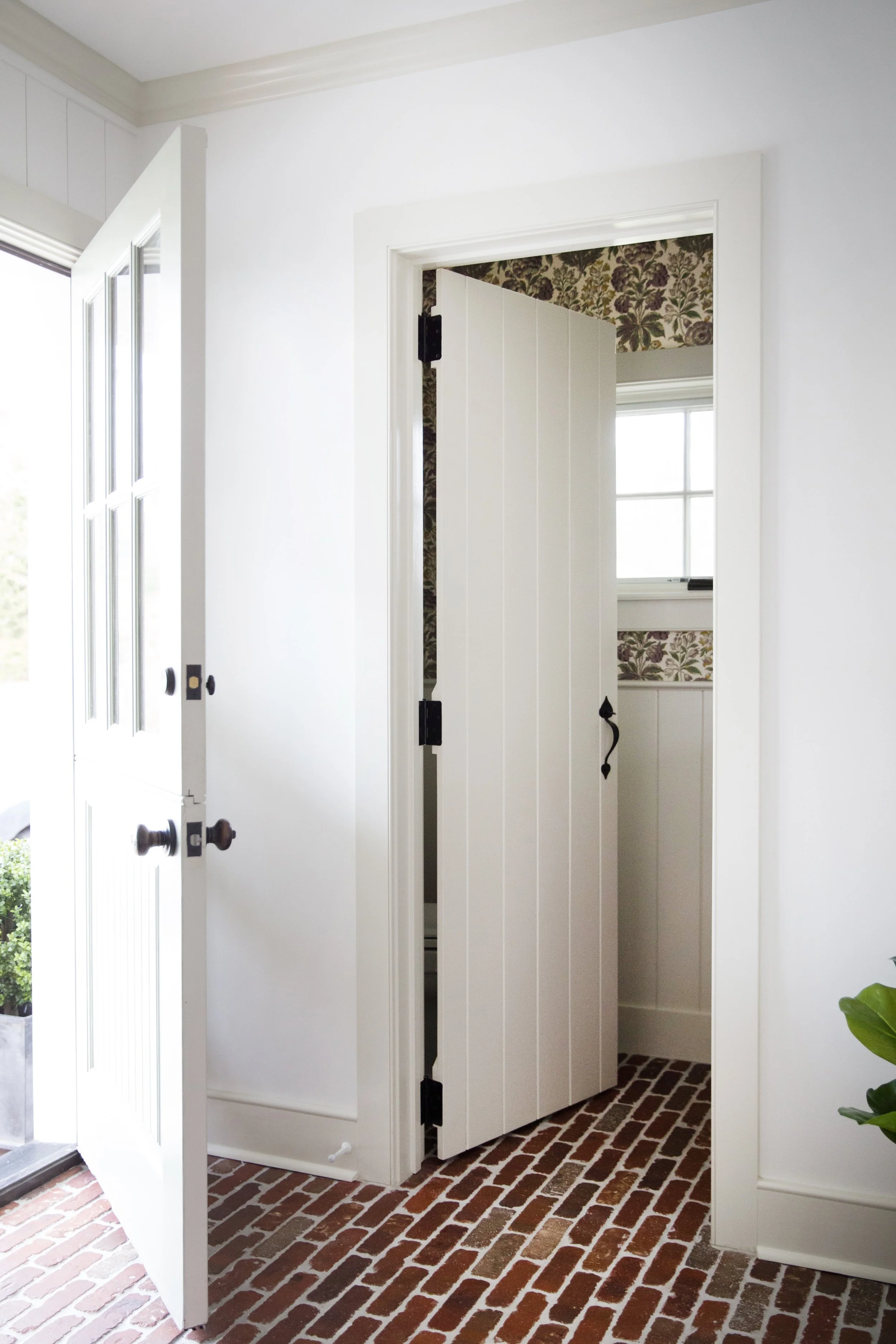 mudroom - doors.jpg