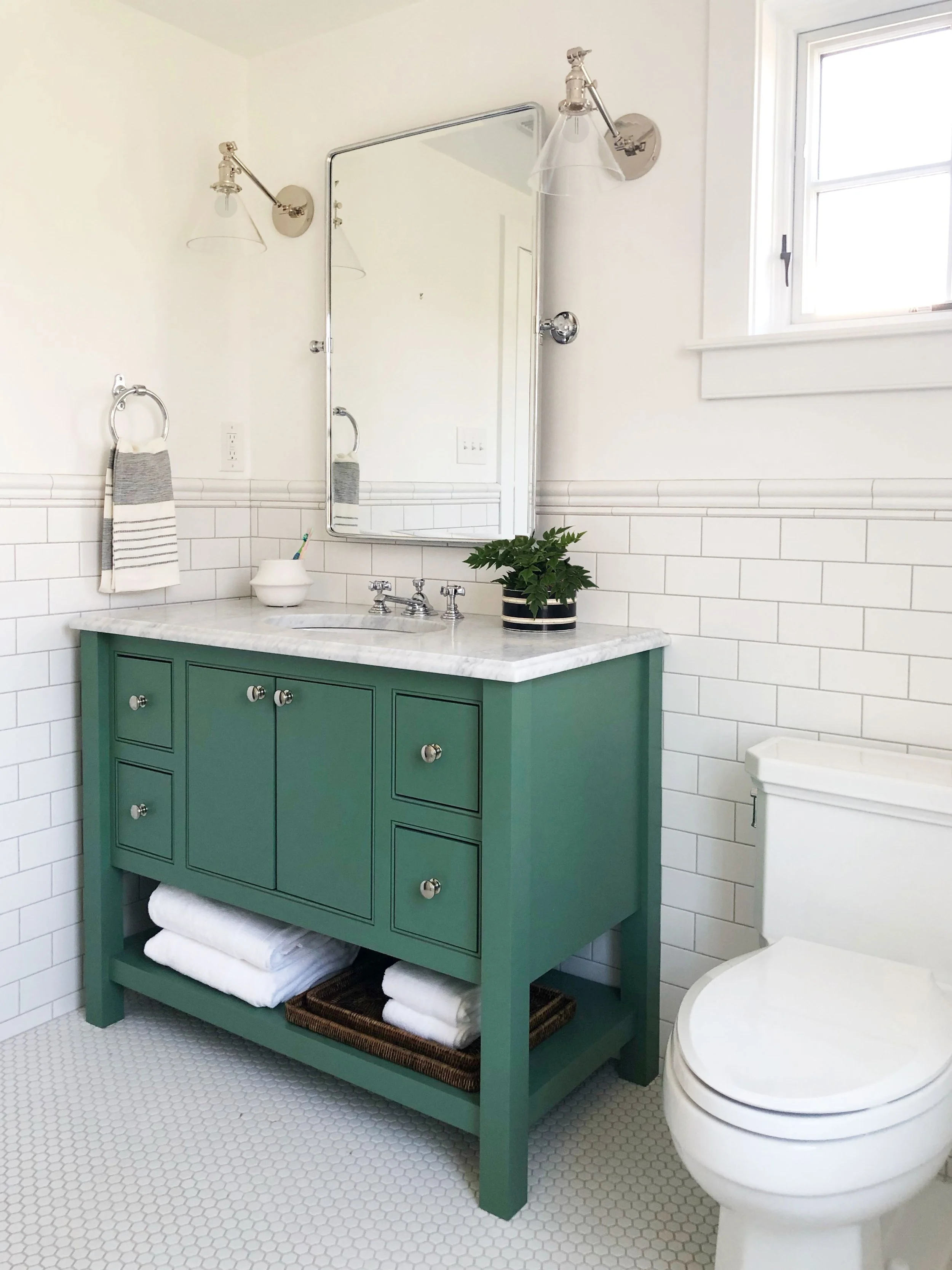 kids-bath-vanity.jpg